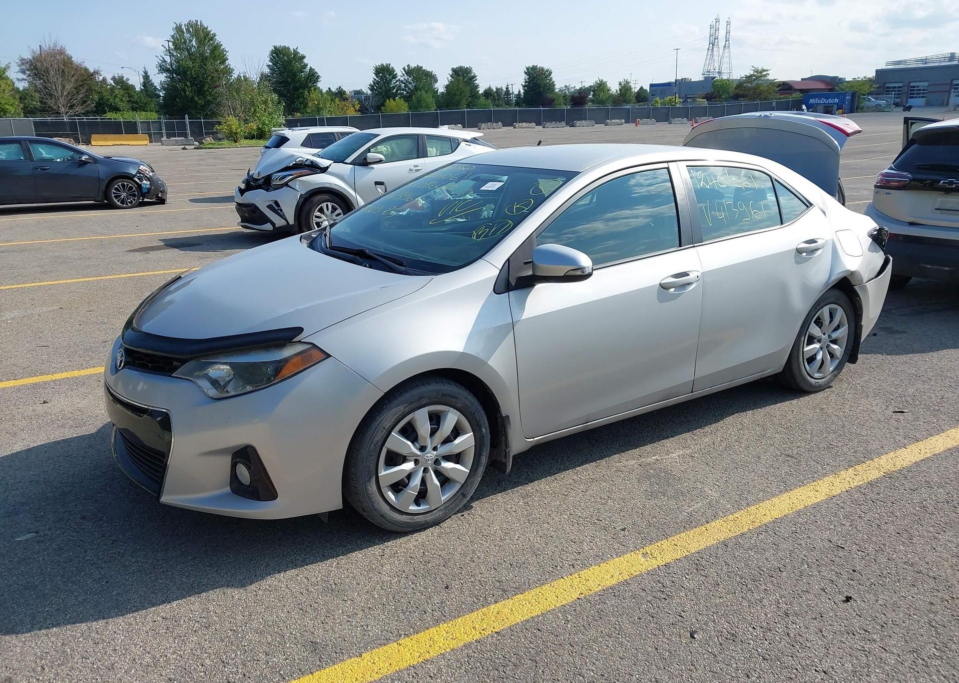 2015 TOYOTA COROLLA L
