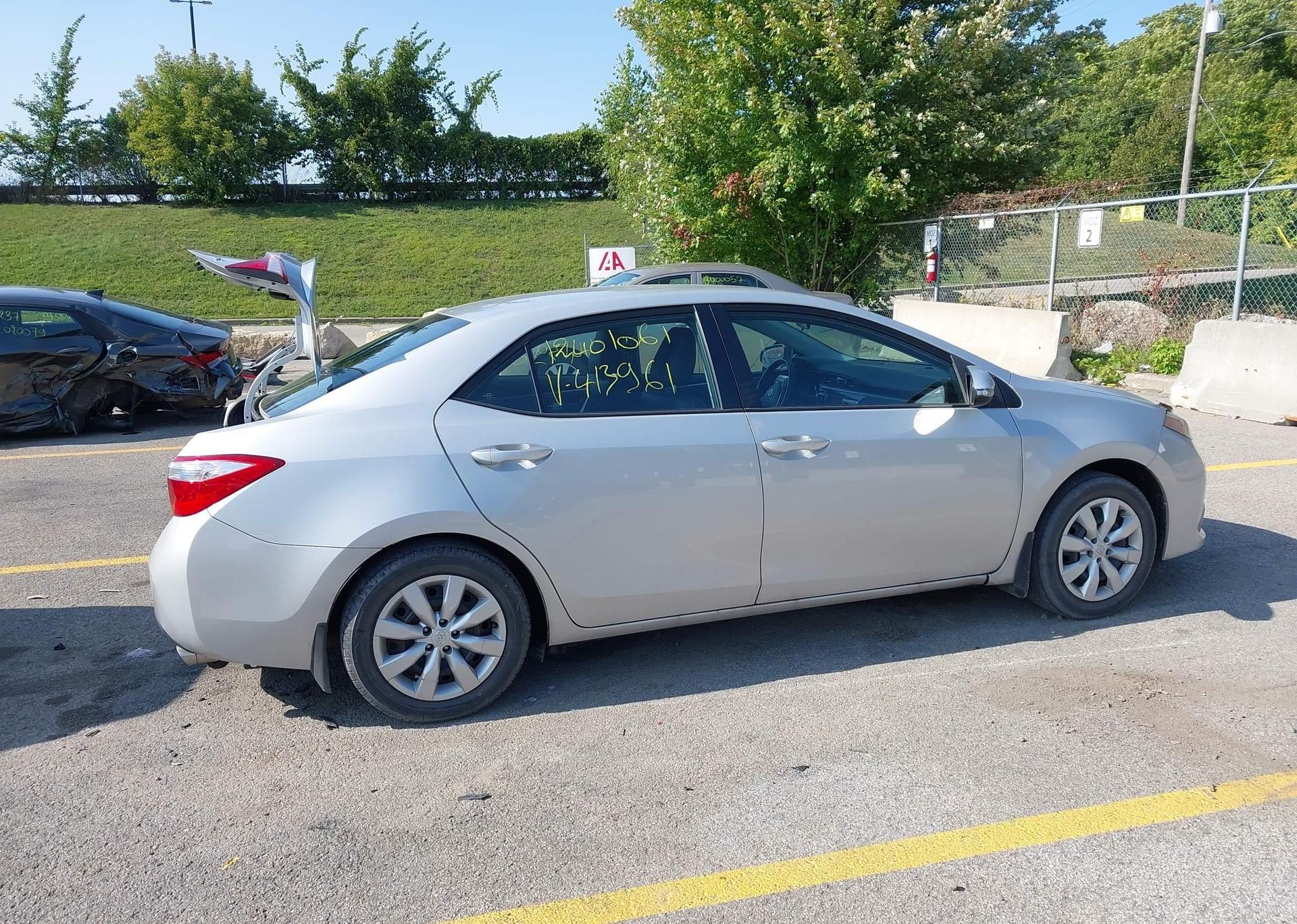 2015 TOYOTA COROLLA L
