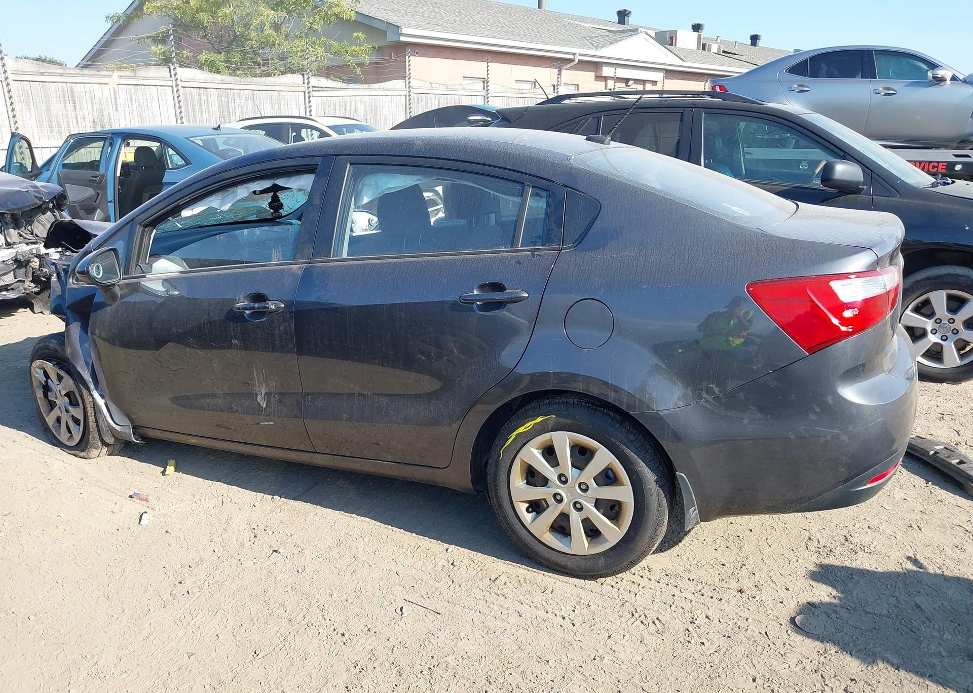 2014 KIA RIO