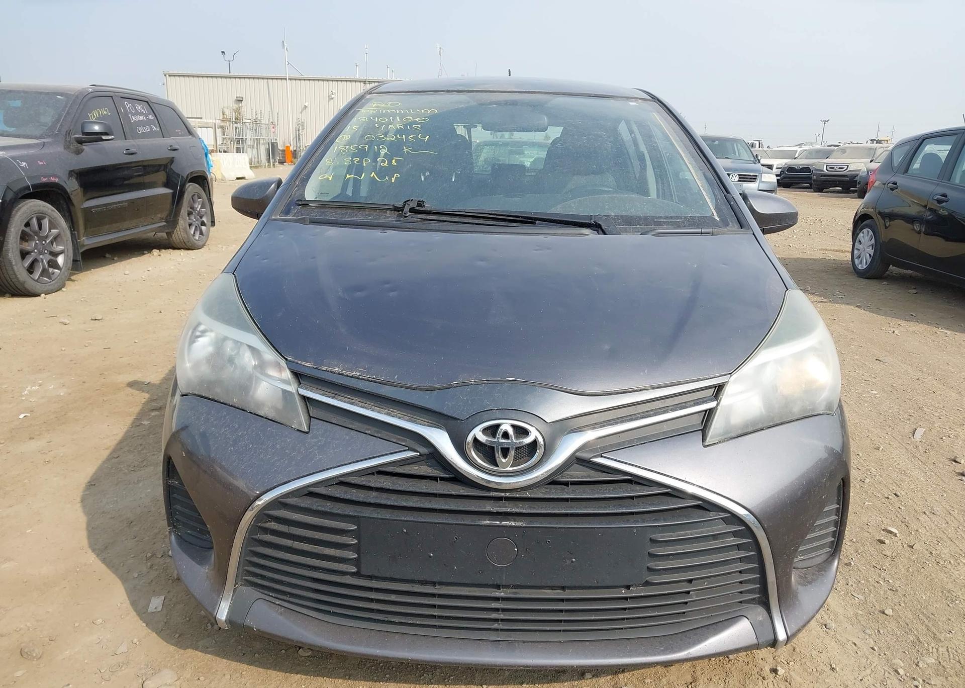 2015 TOYOTA YARIS LE