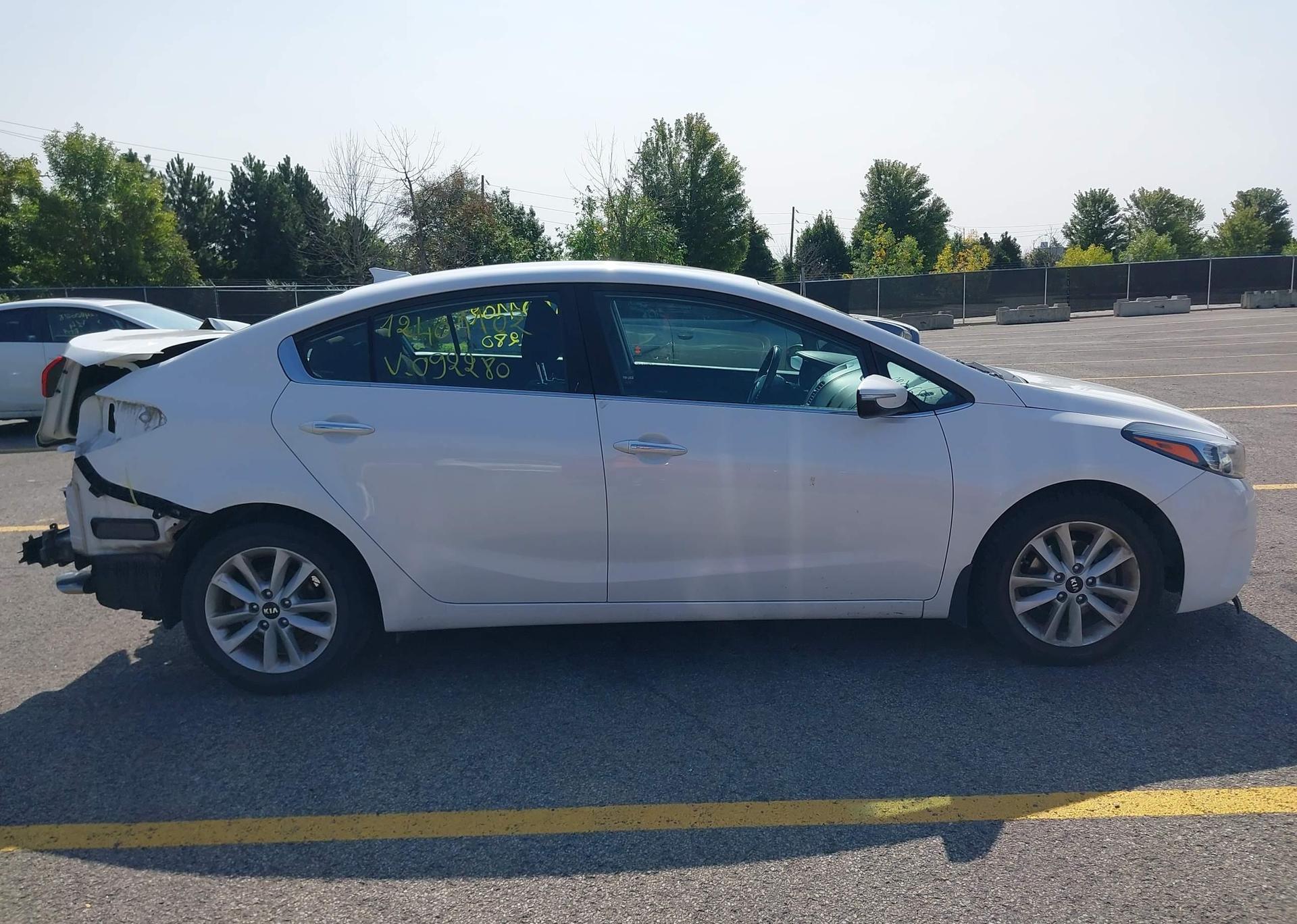 2017 KIA FORTE EX