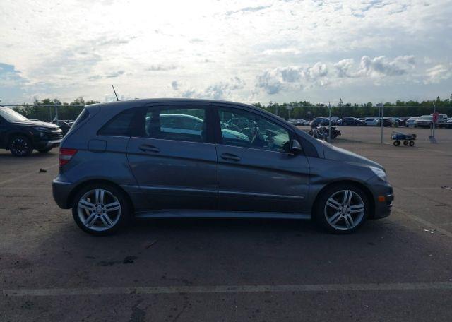 2011 MERCEDES-BENZ B-CLASS