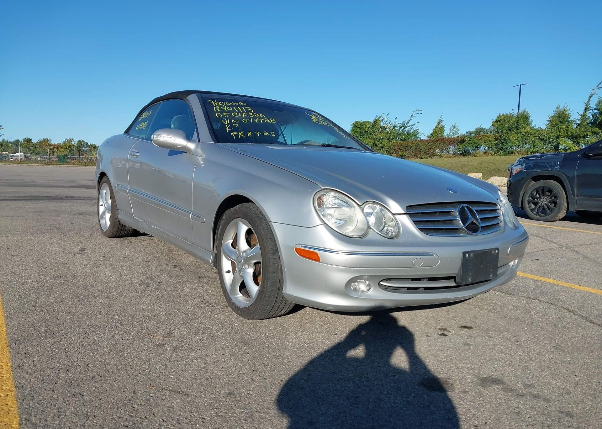 2005 MERCEDES-BENZ CLK 320