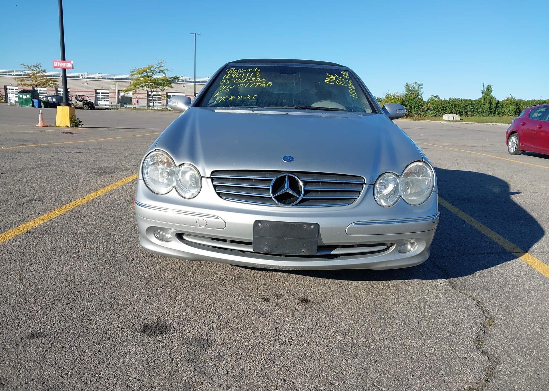 2005 MERCEDES-BENZ CLK 320