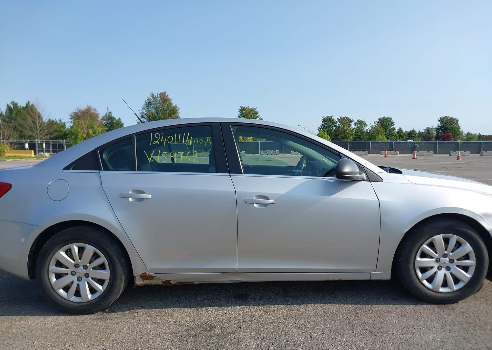 2011 CHEVROLET CRUZE LS