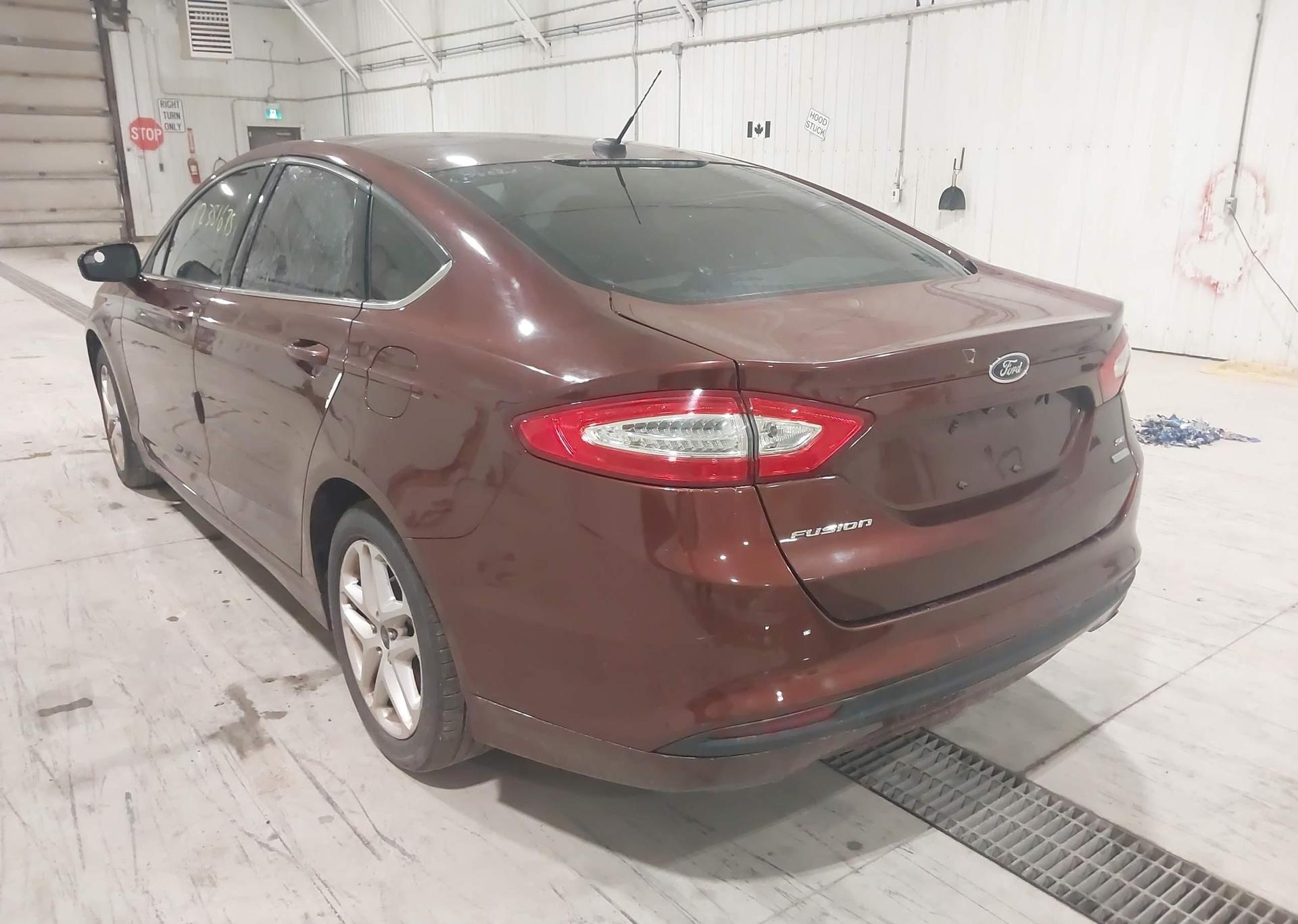 2015 FORD FUSION SE