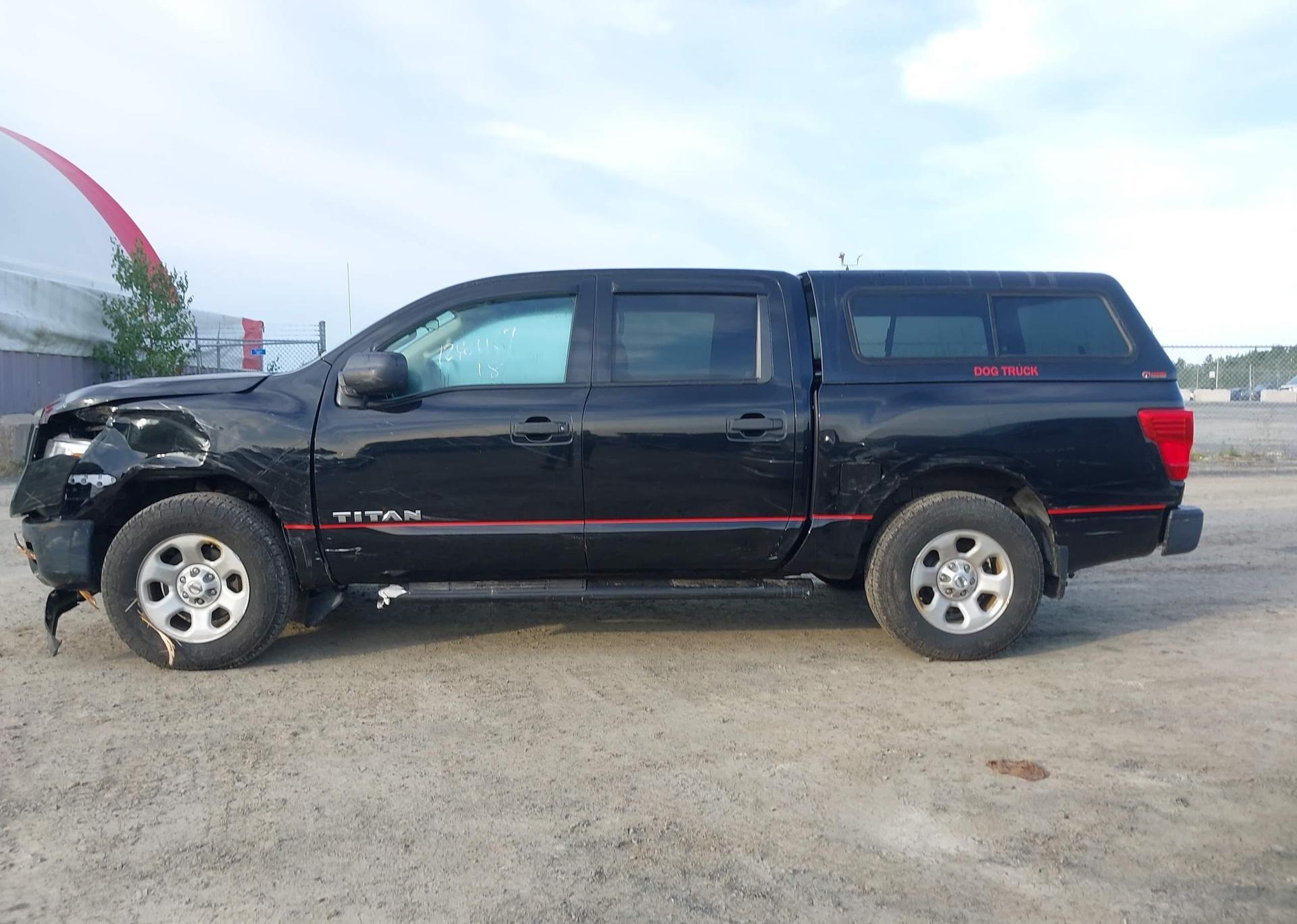 2018 NISSAN TITAN PLATINUM