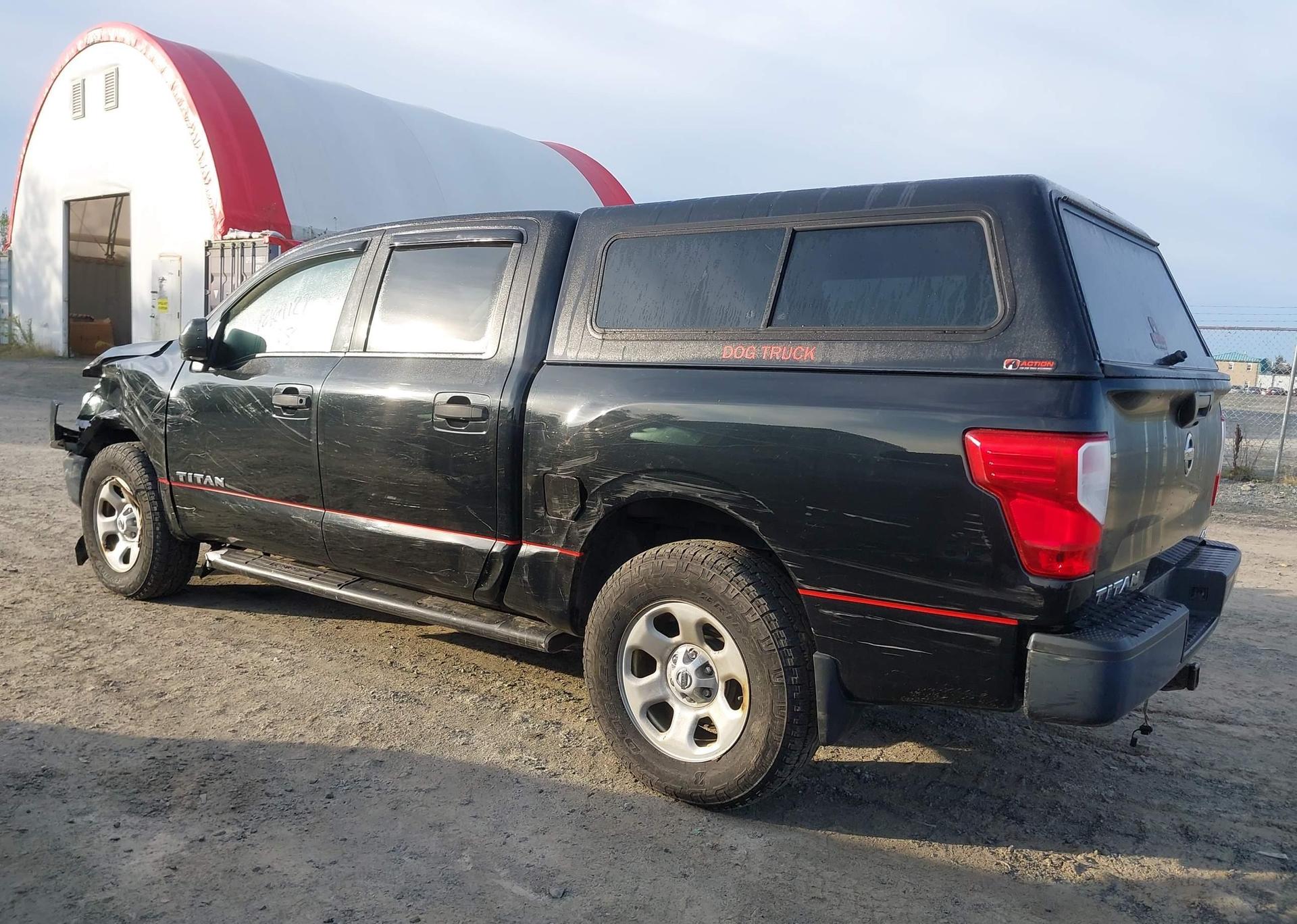 2018 NISSAN TITAN PLATINUM