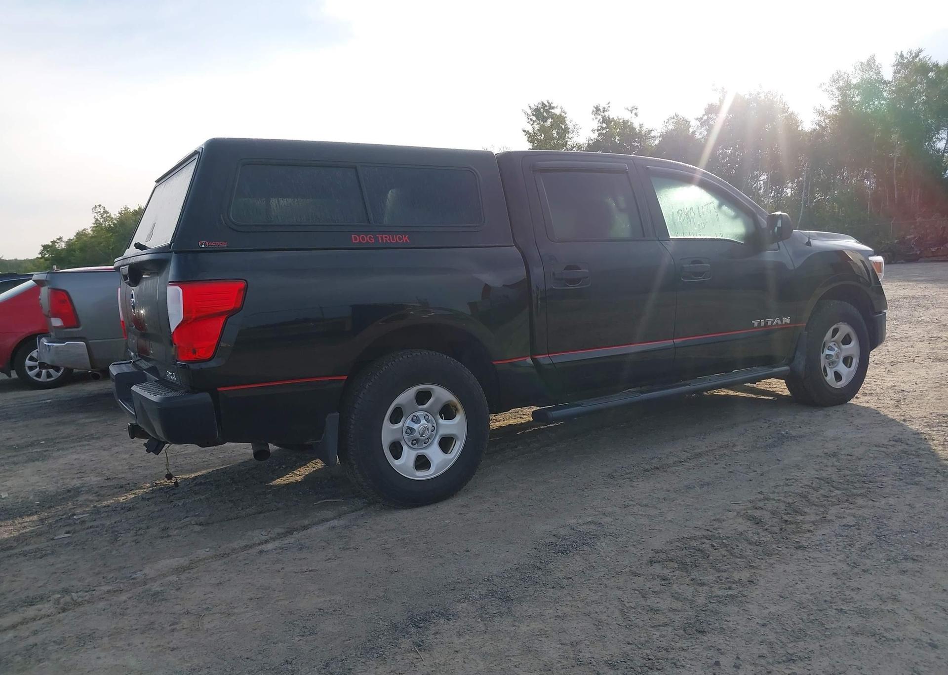 2018 NISSAN TITAN PLATINUM