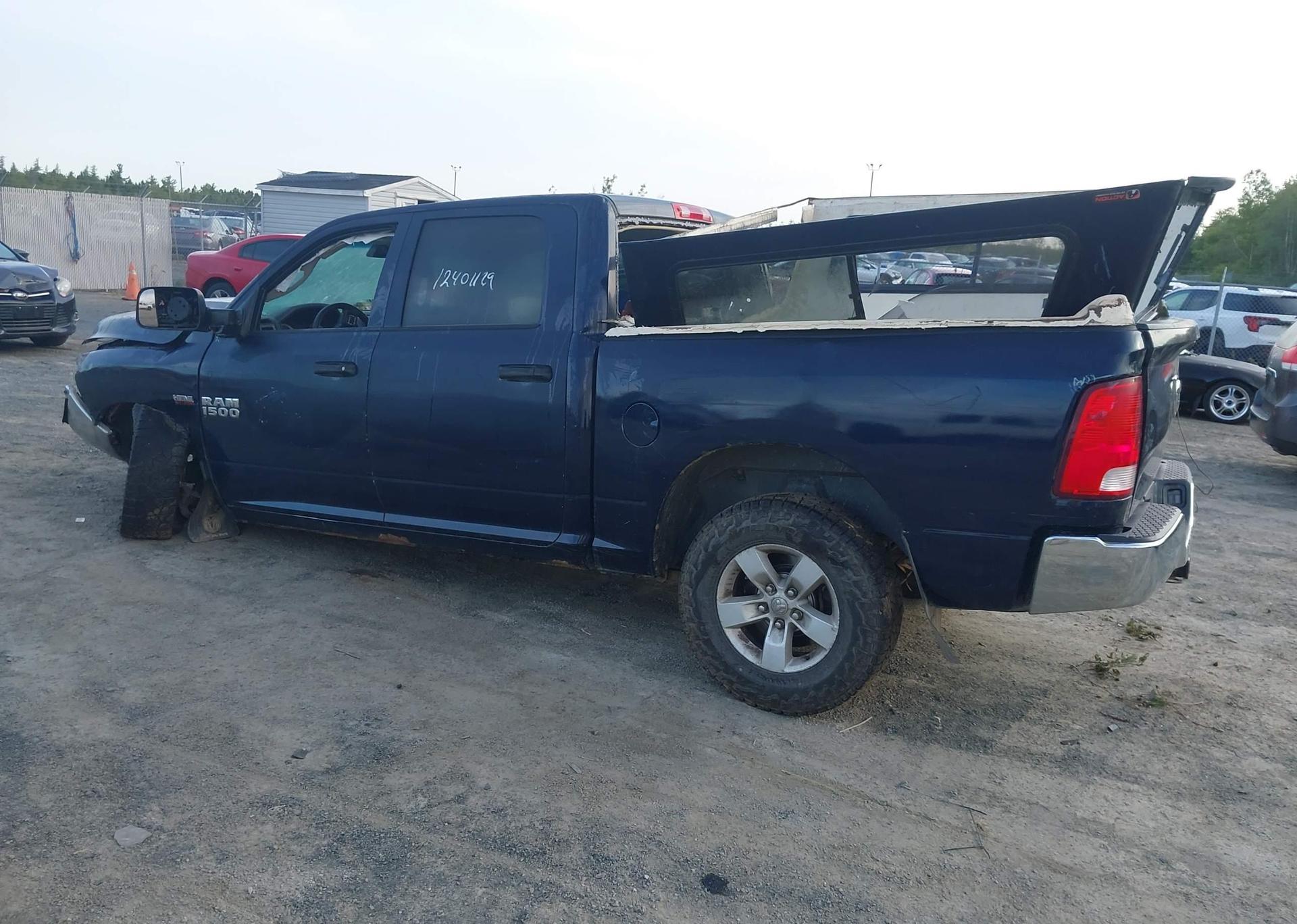 2016 RAM 1500 ST