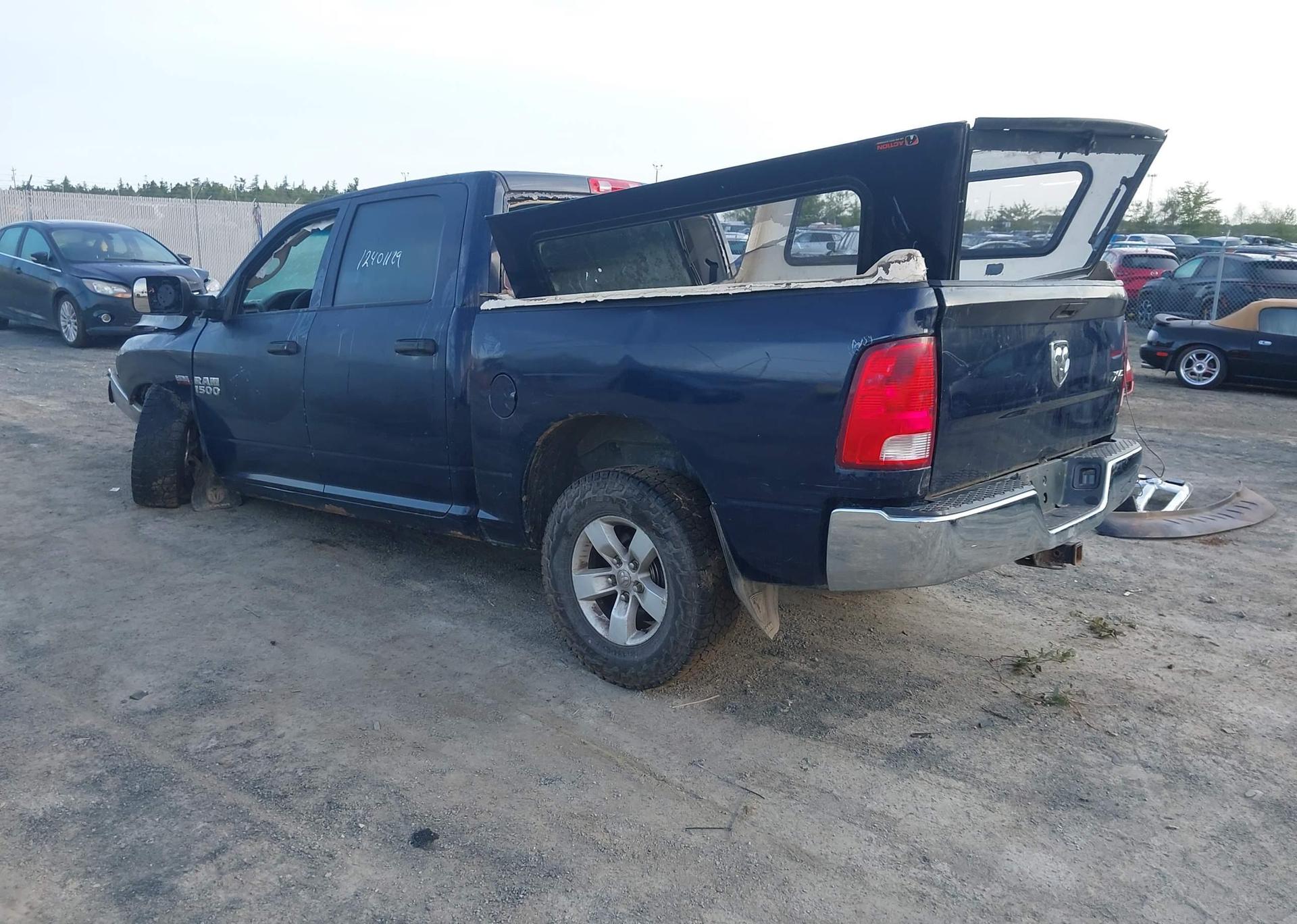 2016 RAM 1500 ST