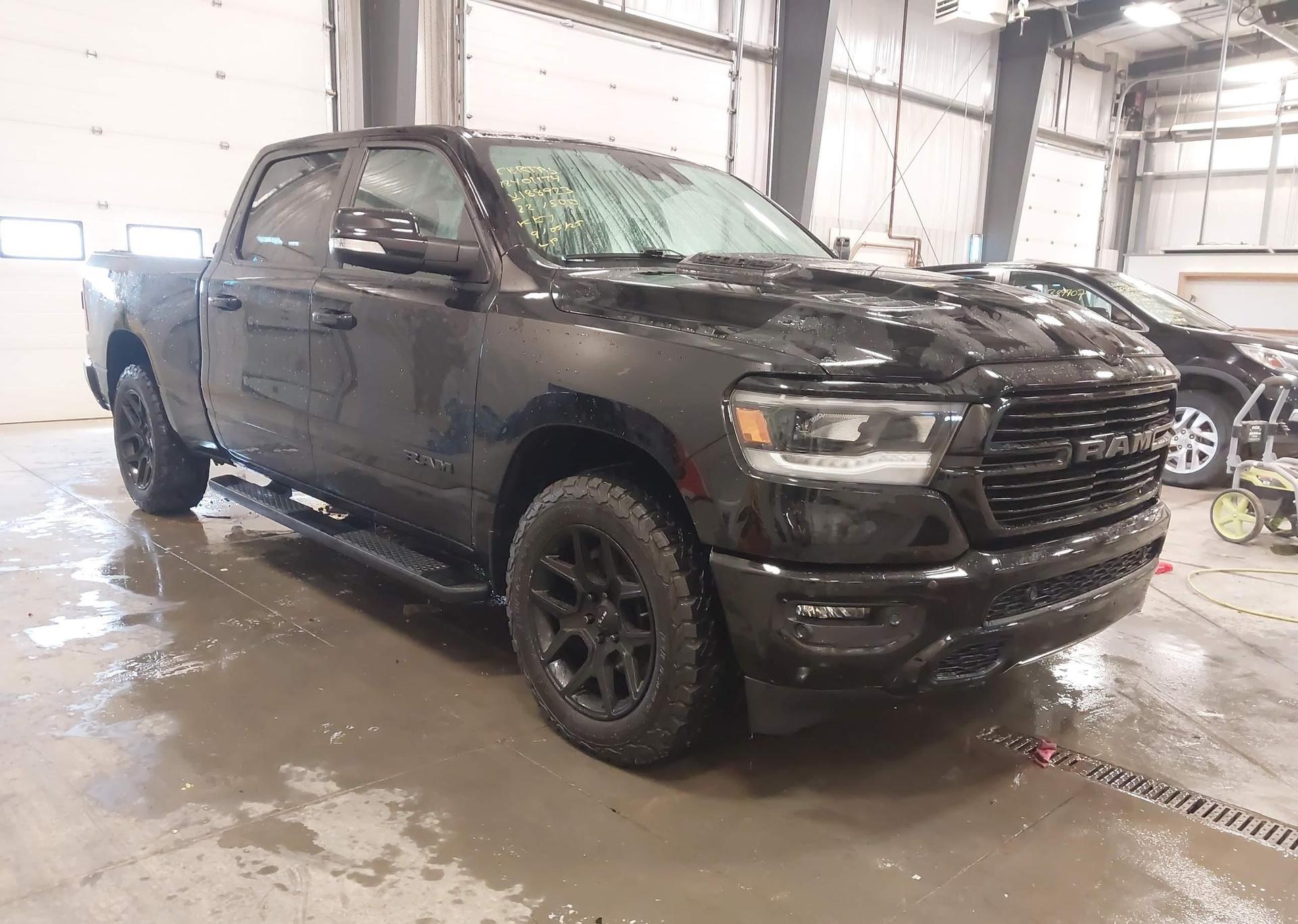 2022 RAM 1500 SPORT