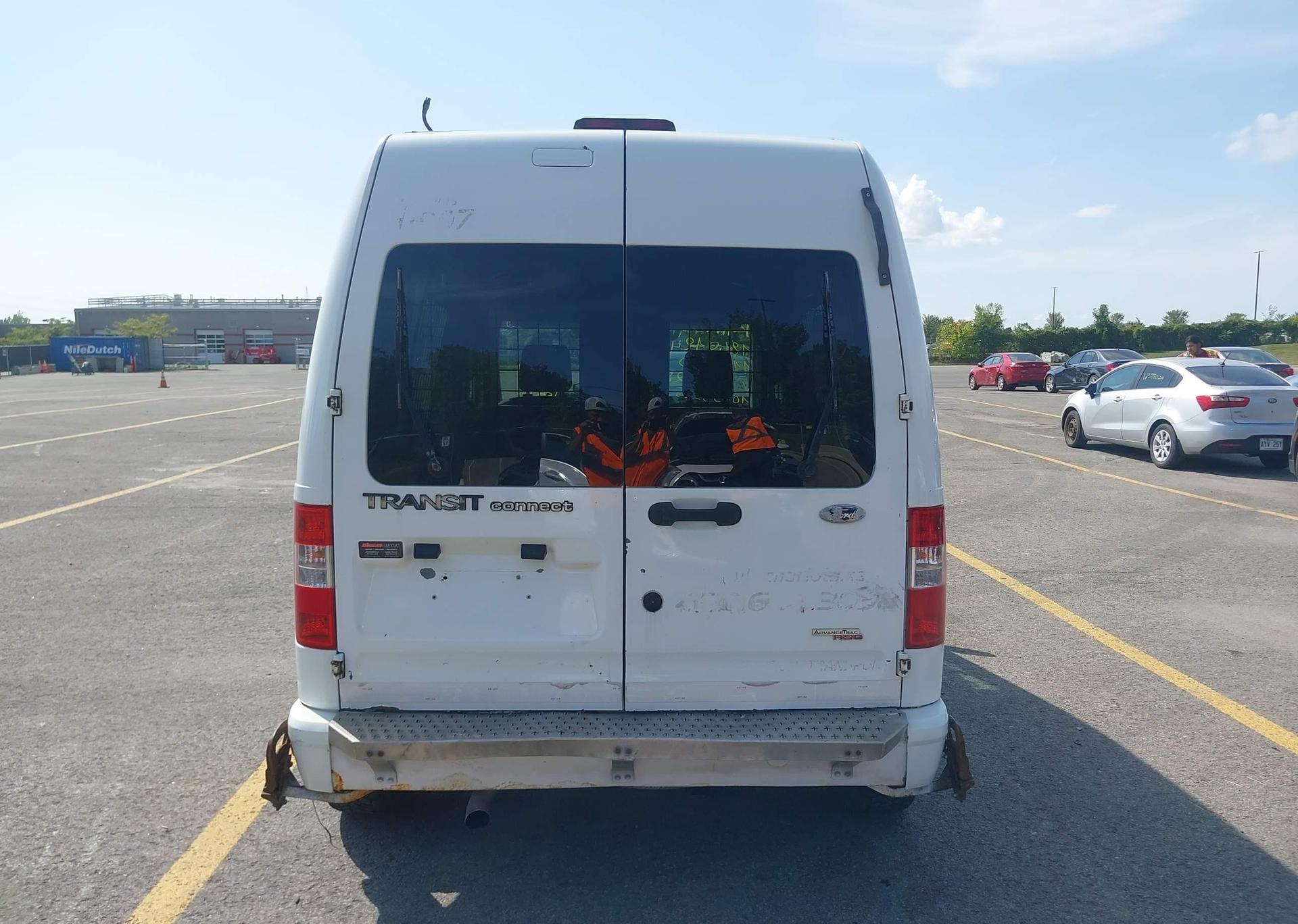 2011 FORD TRANSIT CONNECT XLT