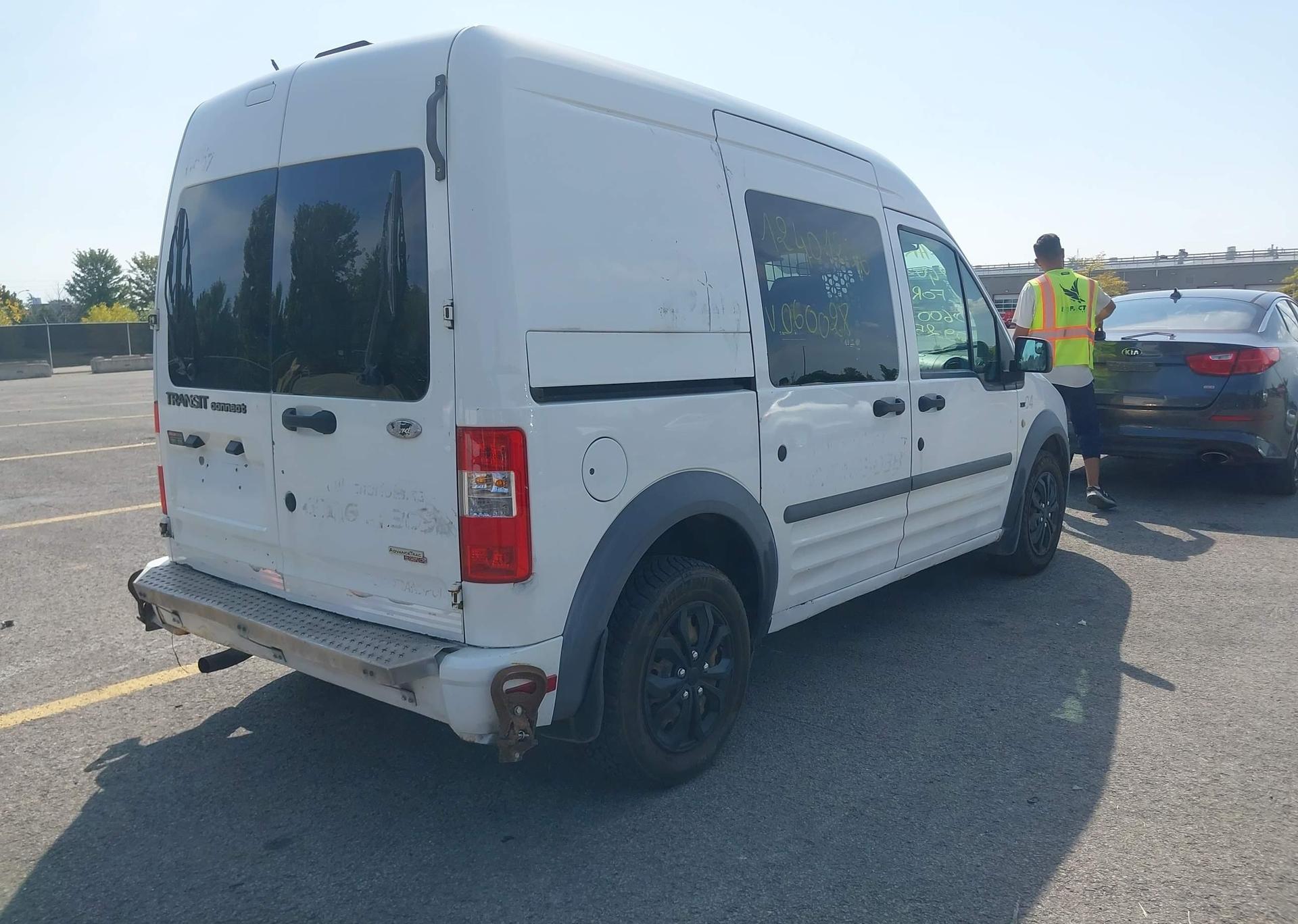 2011 FORD TRANSIT CONNECT XLT