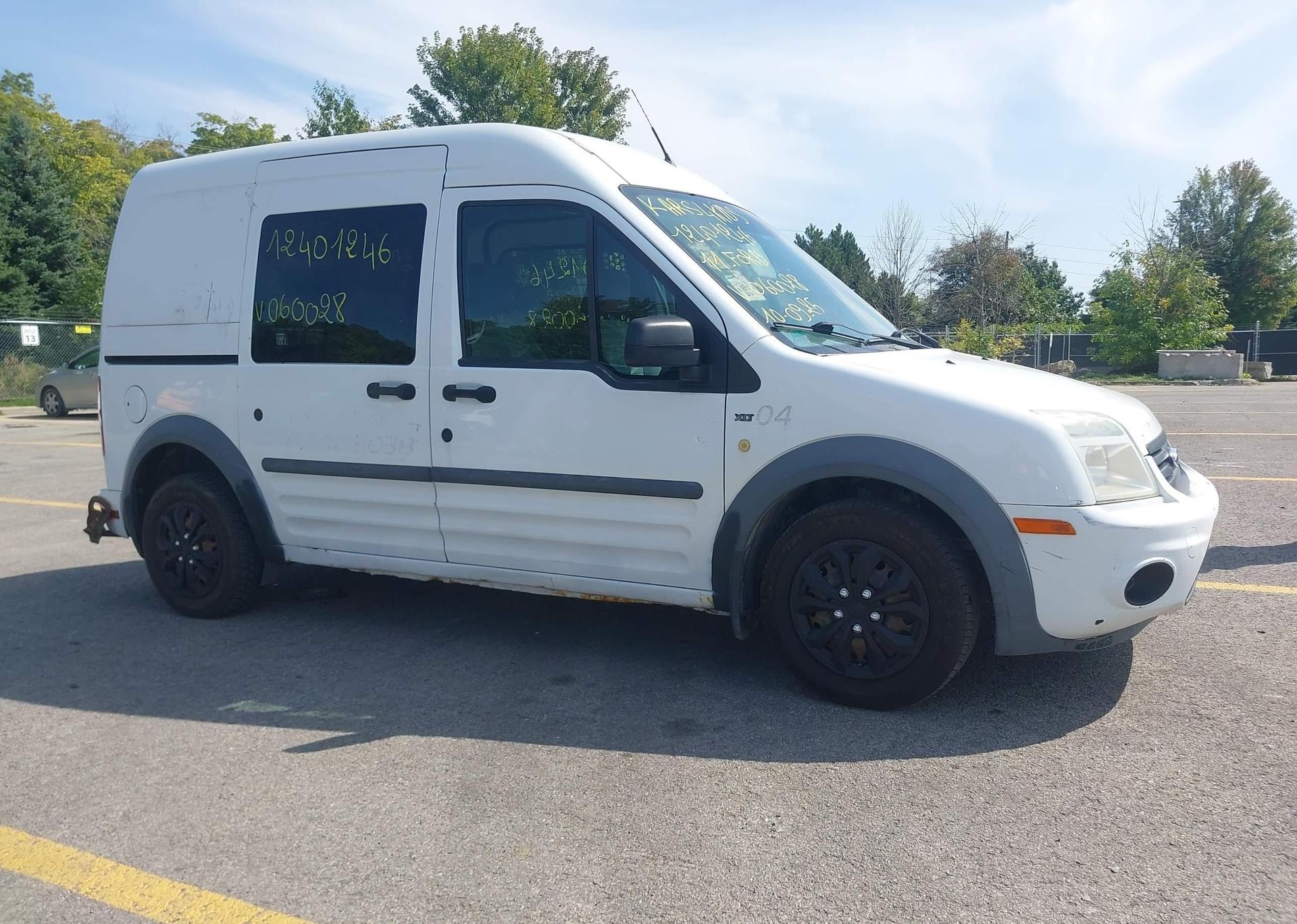 2011 FORD TRANSIT CONNECT XLT