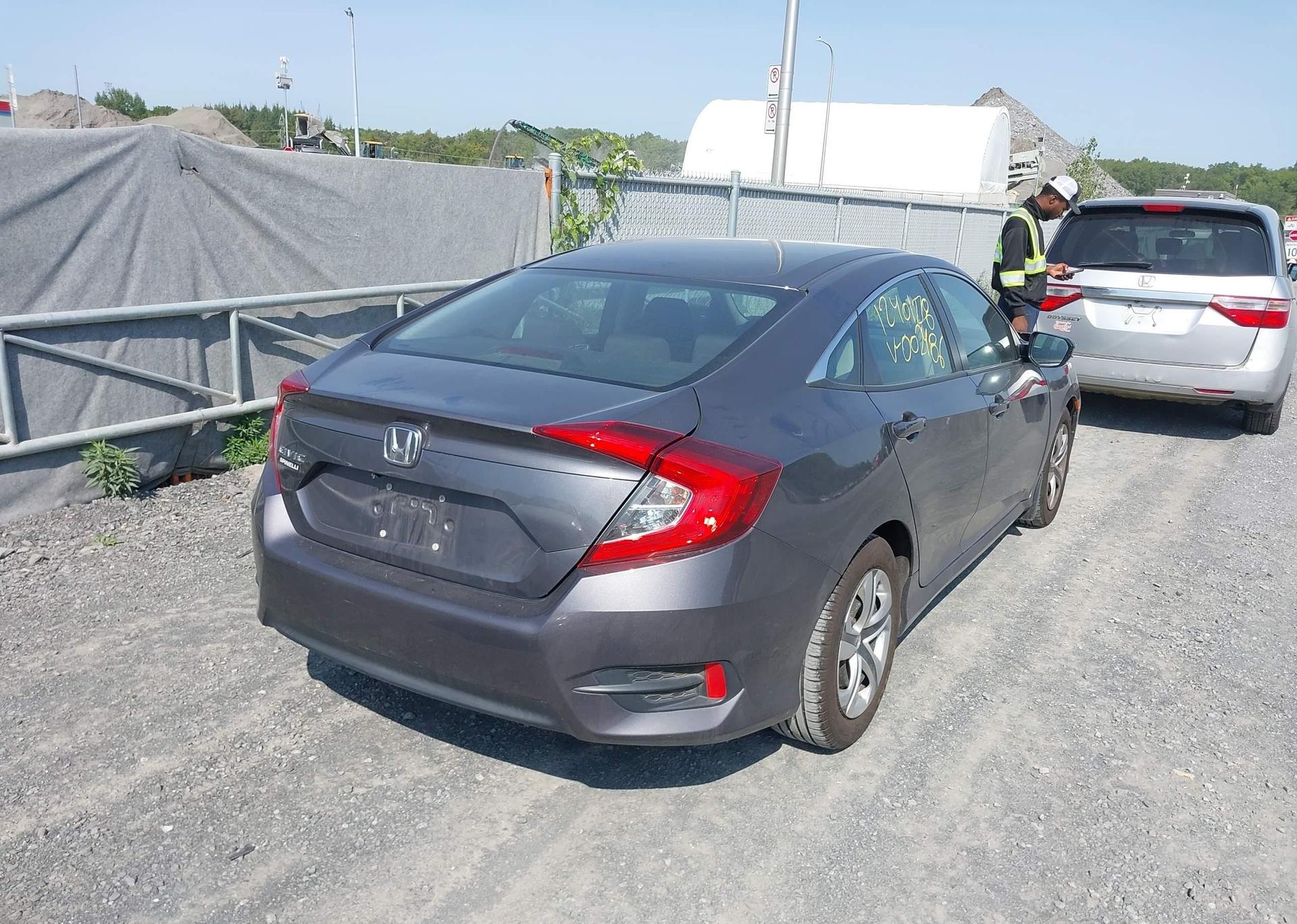 2018 HONDA CIVIC