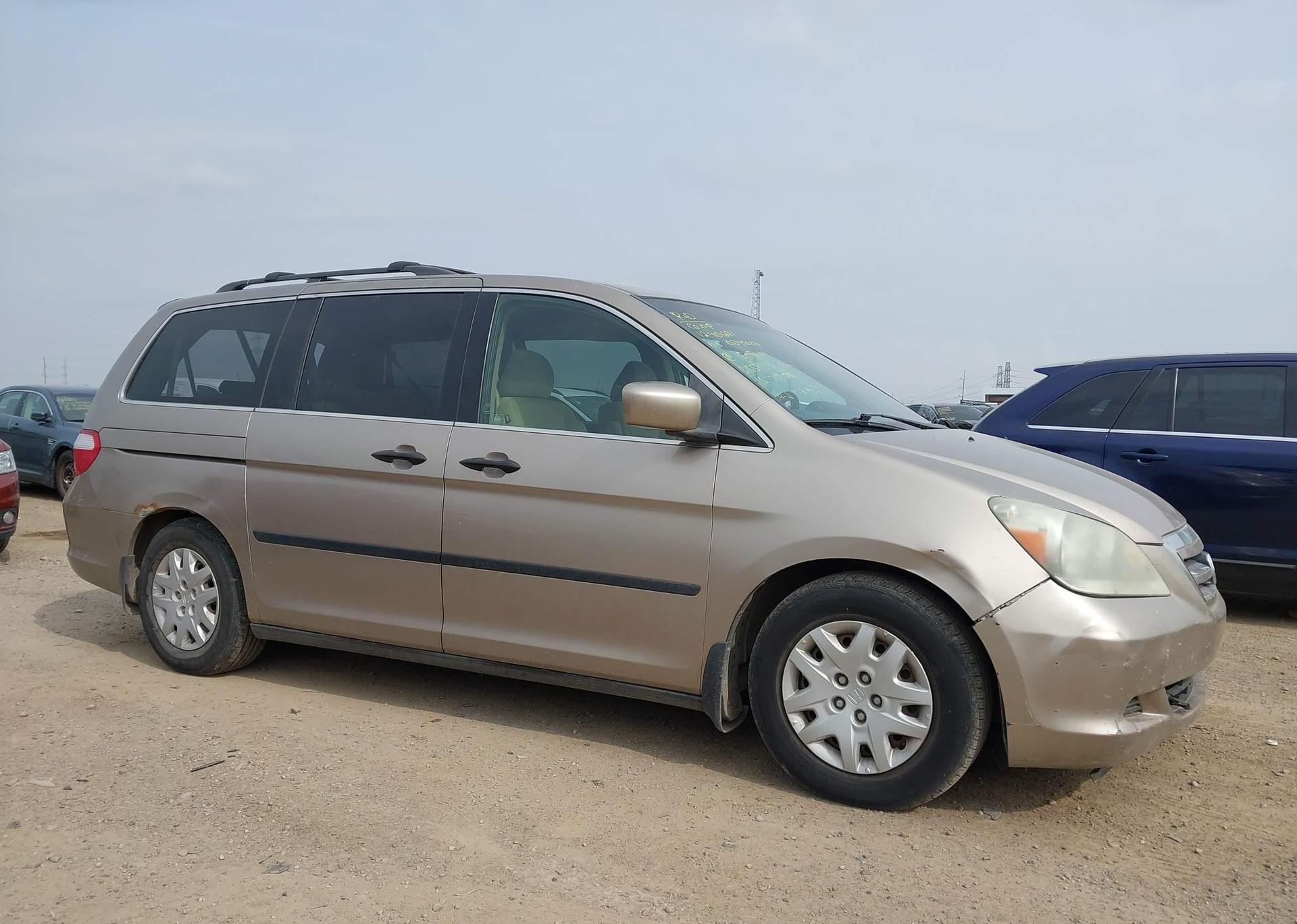 2005 HONDA ODYSSEY LX