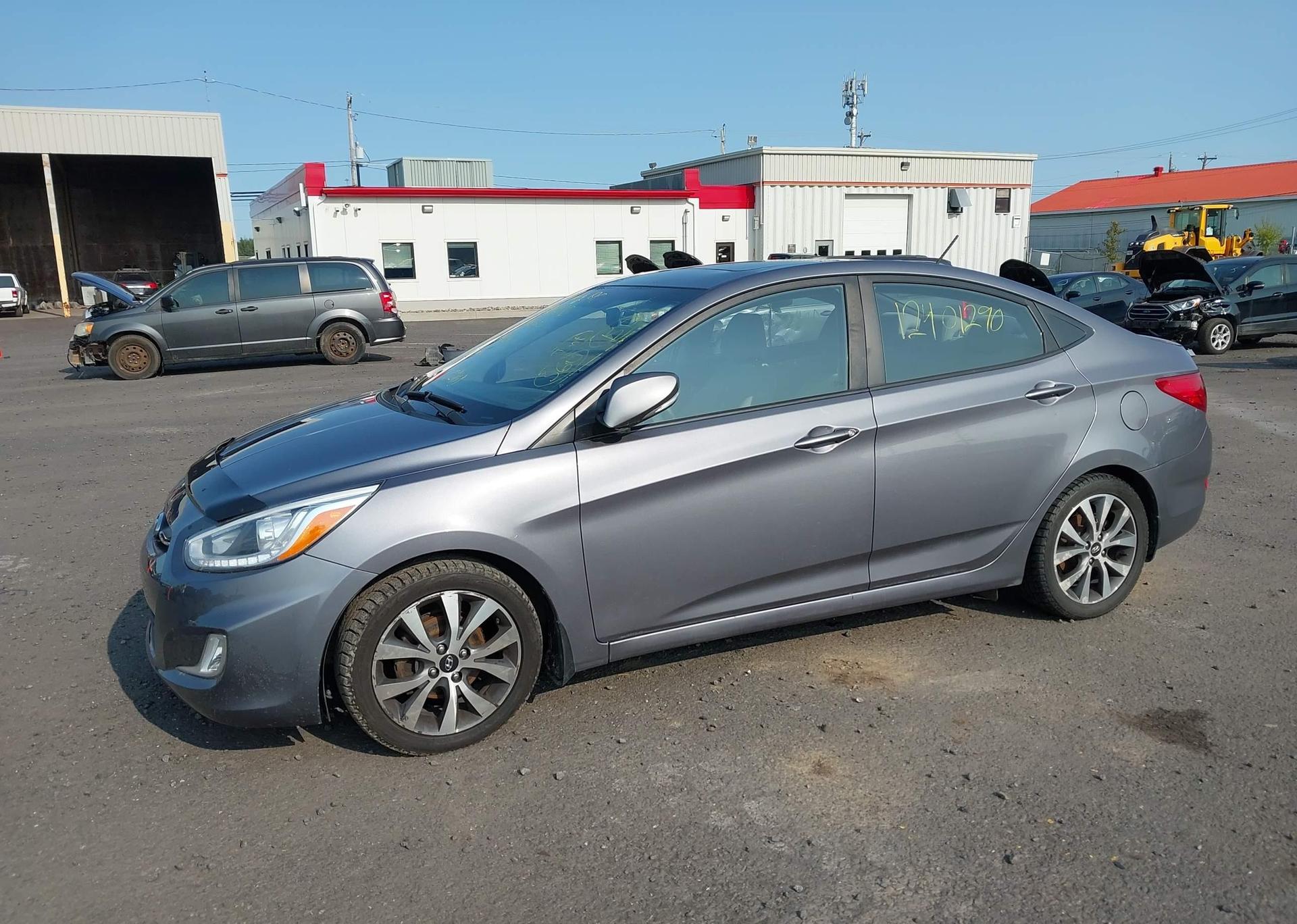 2015 HYUNDAI ACCENT GLS