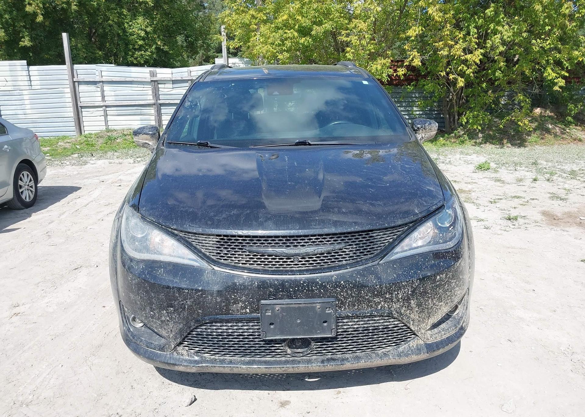 2019 CHRYSLER PACIFICA TOURING-L