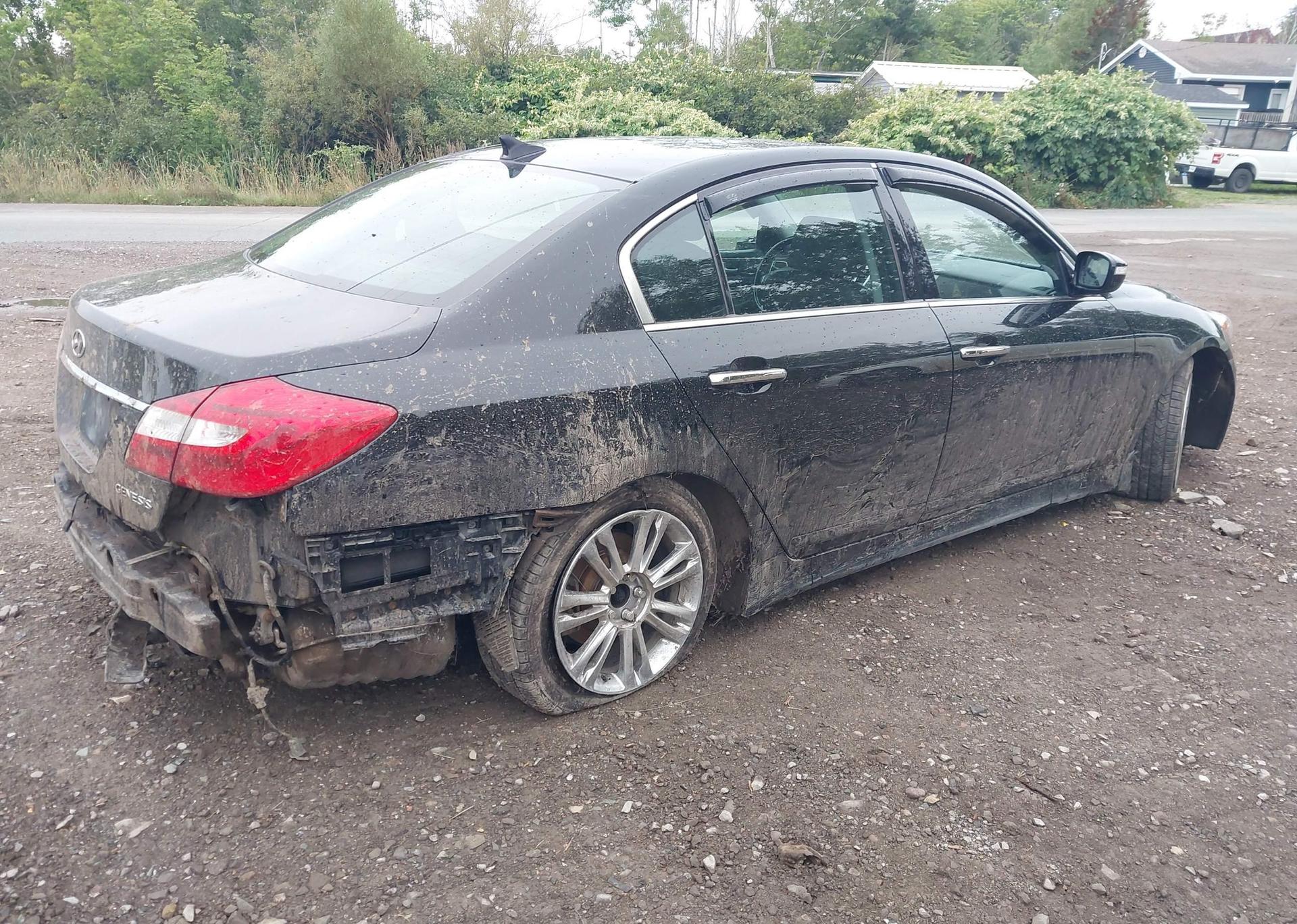 2012 HYUNDAI GENESIS 3.8L