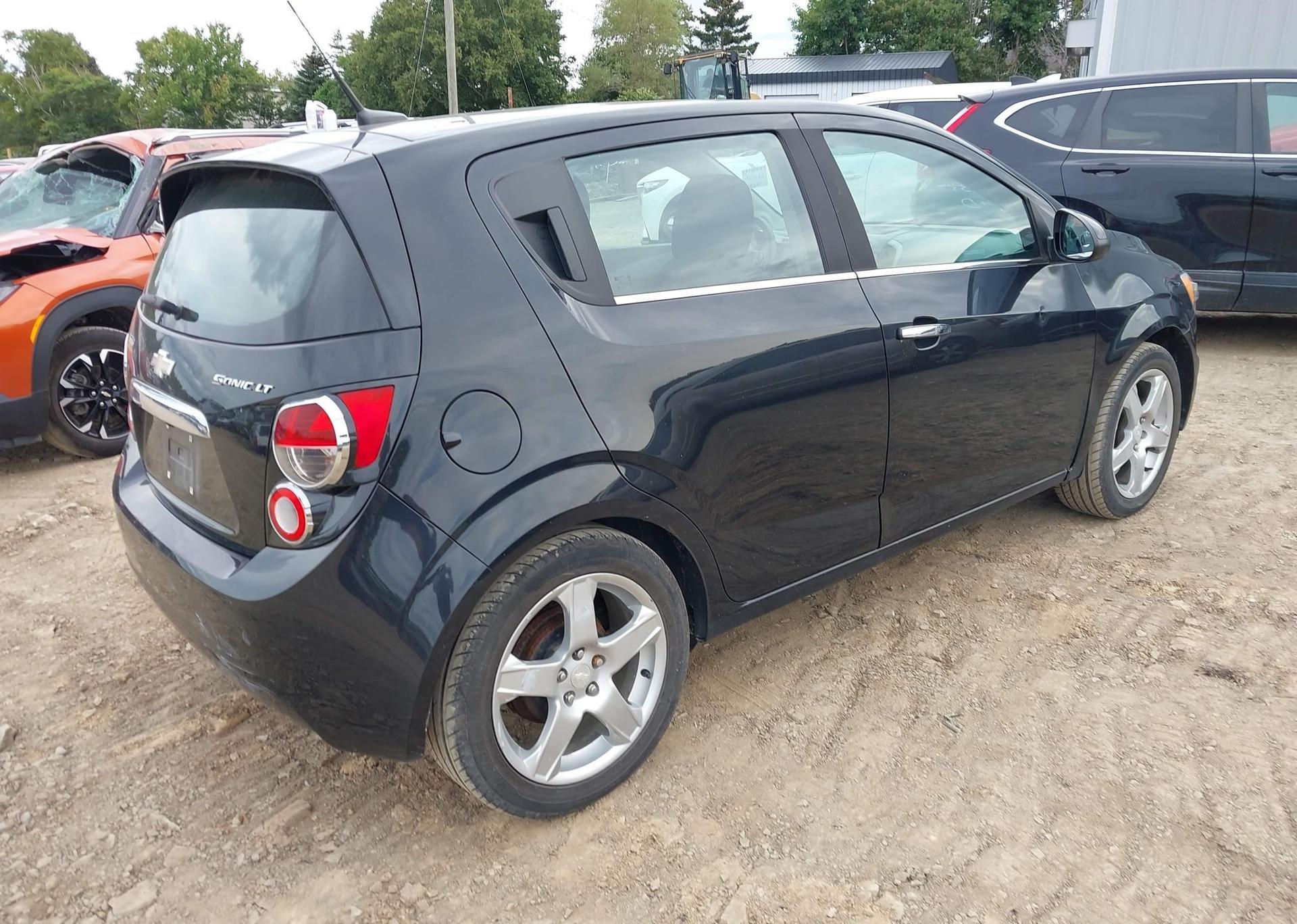 2014 CHEVROLET SONIC LT AUTO