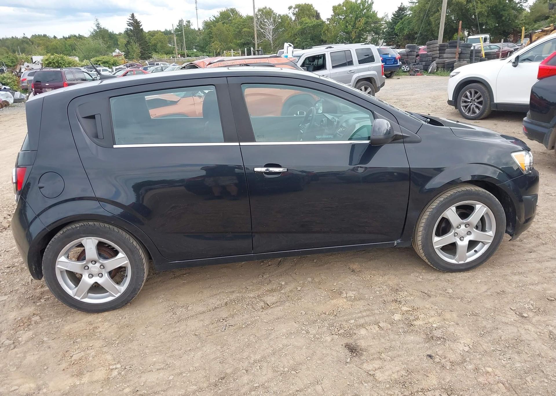 2014 CHEVROLET SONIC LT AUTO