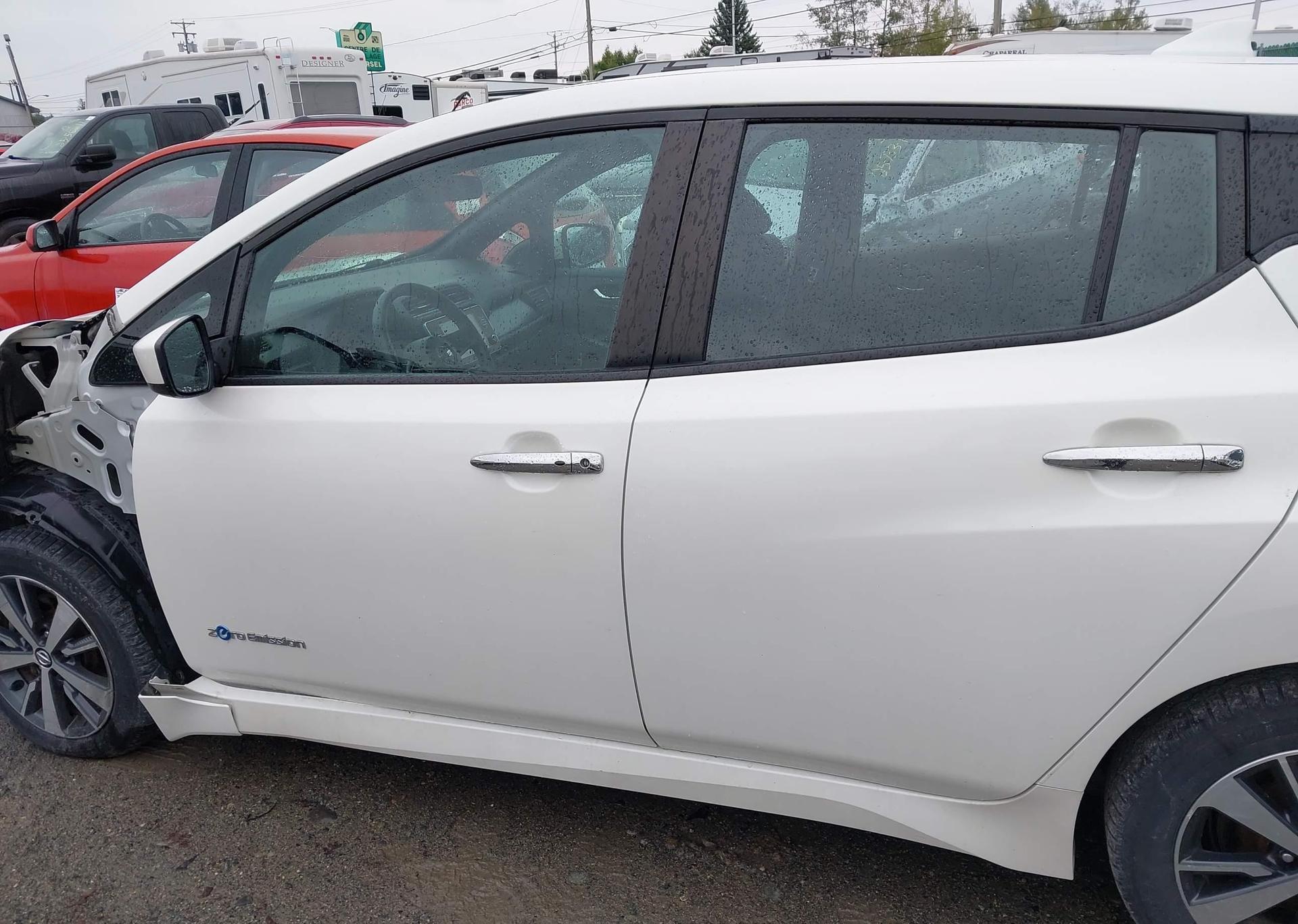 2019 NISSAN LEAF S PLUS
