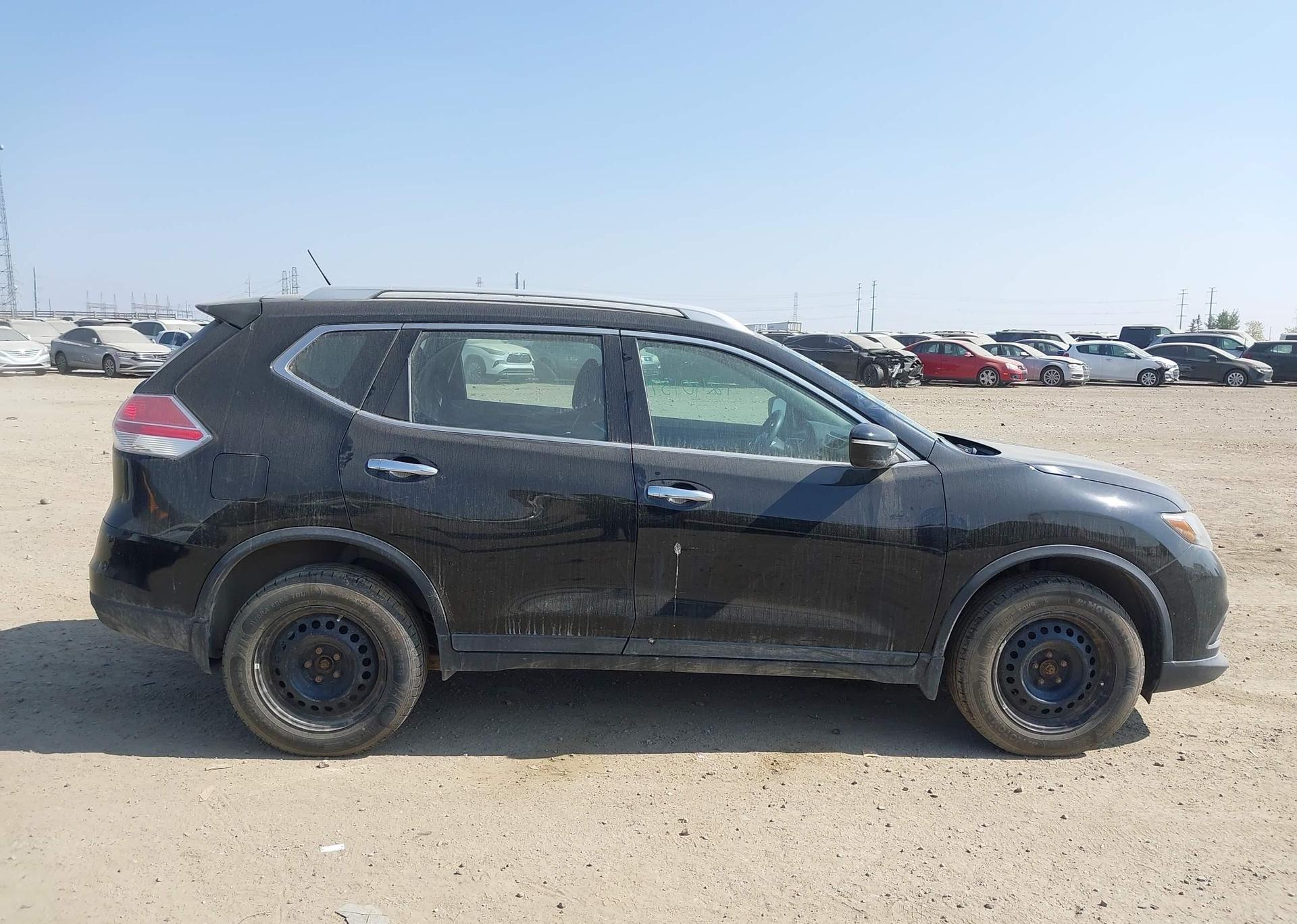 2015 NISSAN ROGUE S