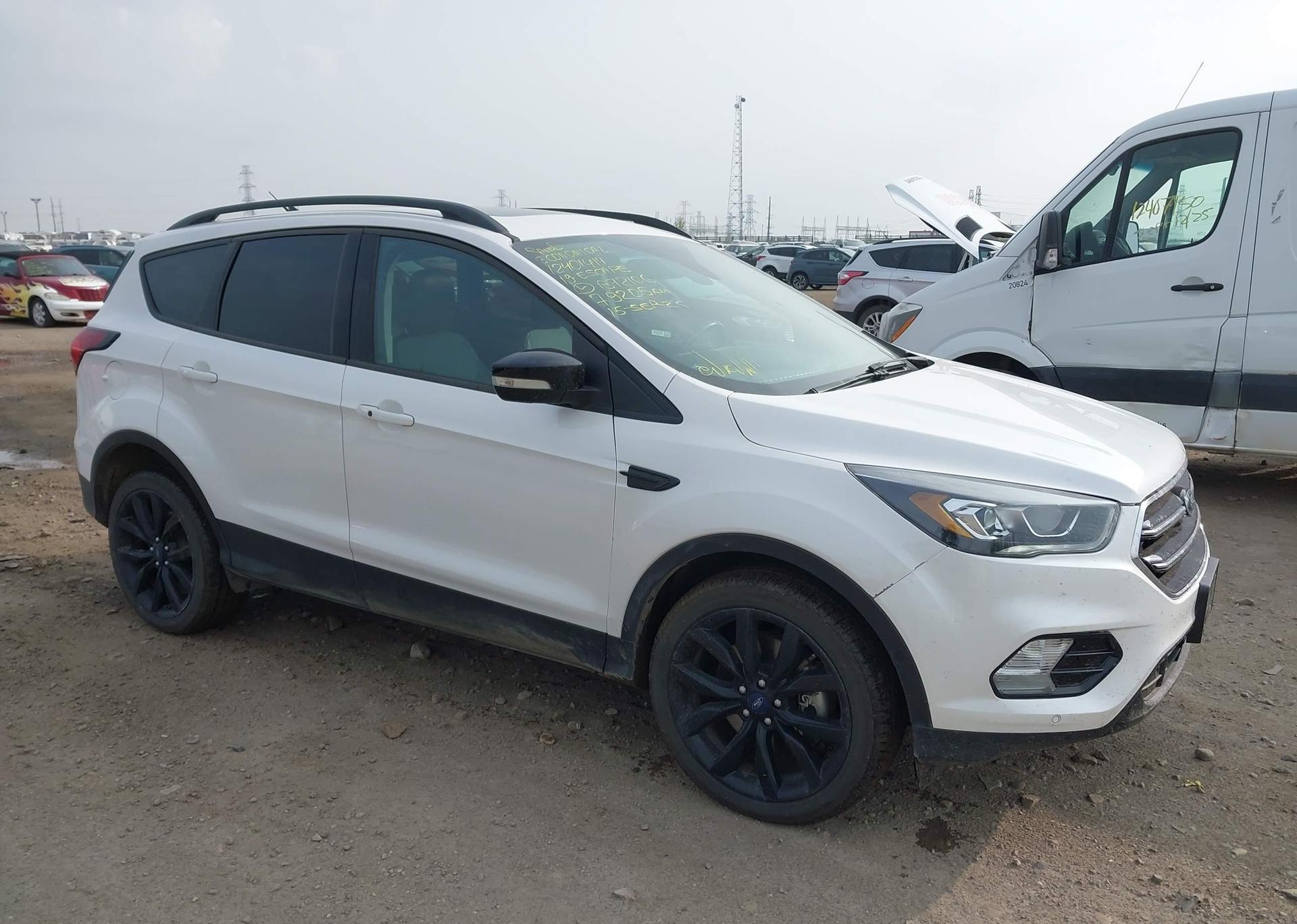 2019 FORD ESCAPE TITANIUM