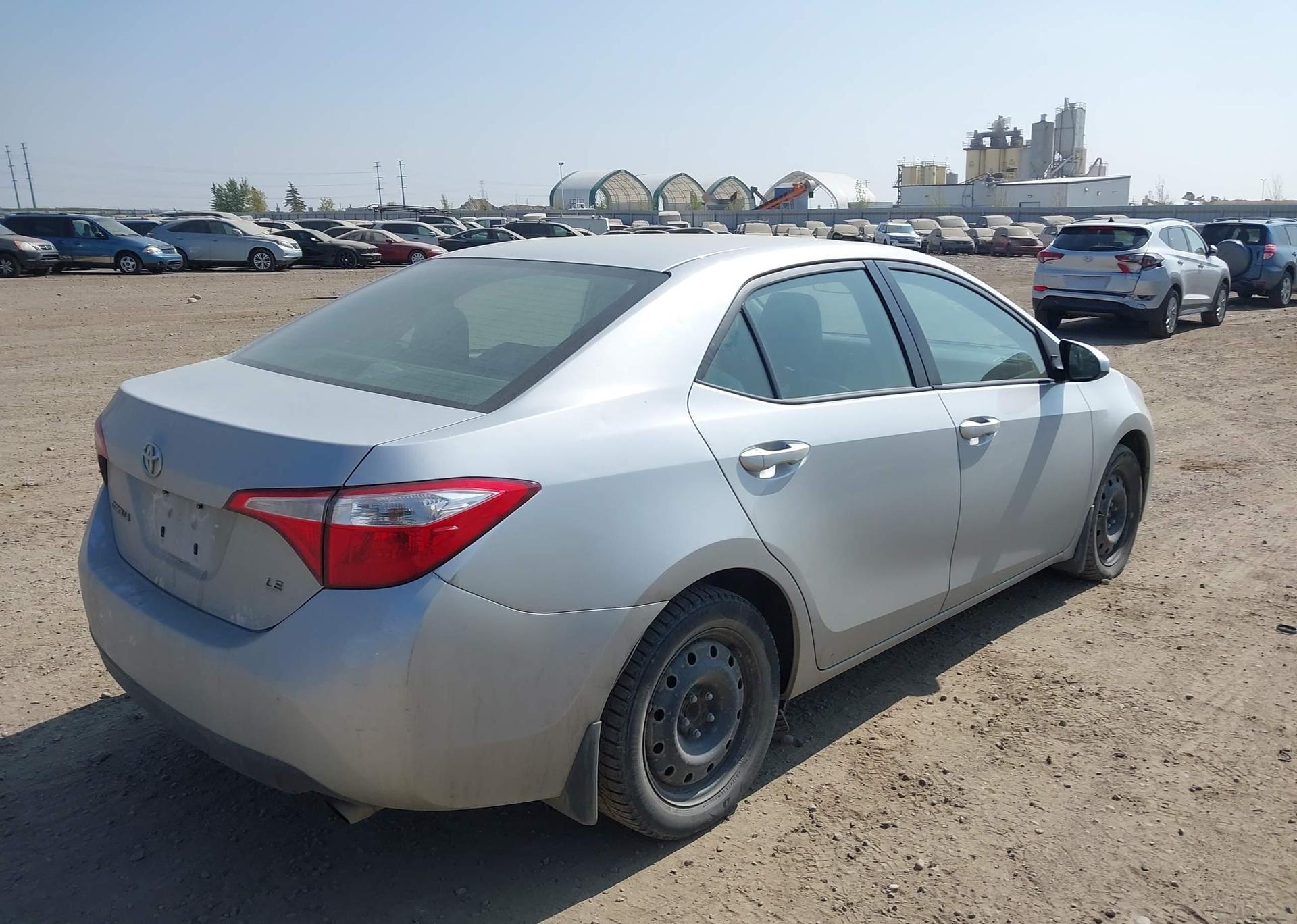 2015 TOYOTA COROLLA LE