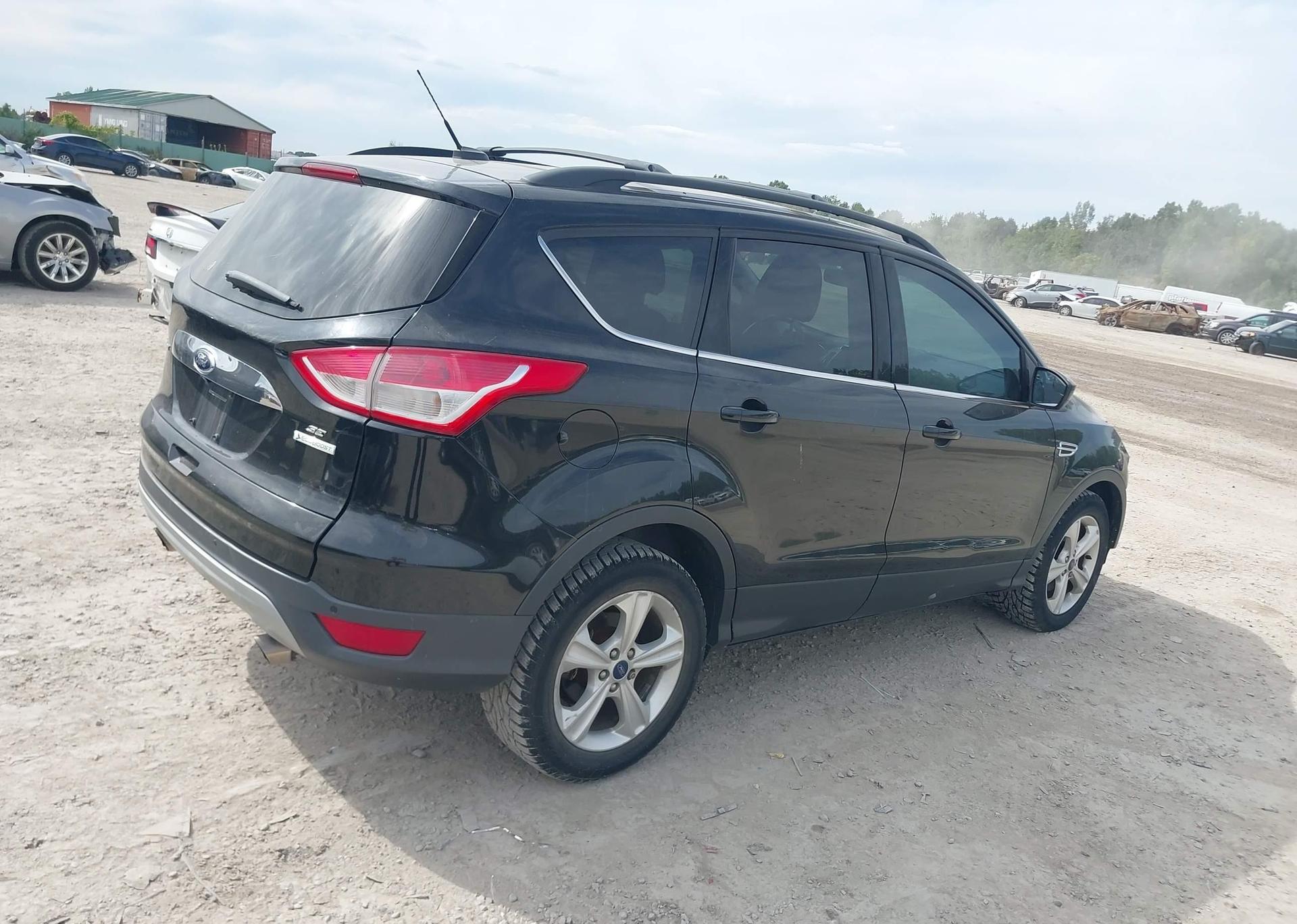 2014 FORD ESCAPE SE