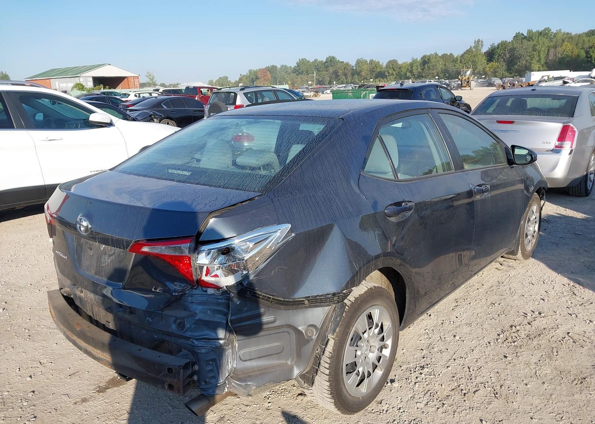 2016 TOYOTA COROLLA LE