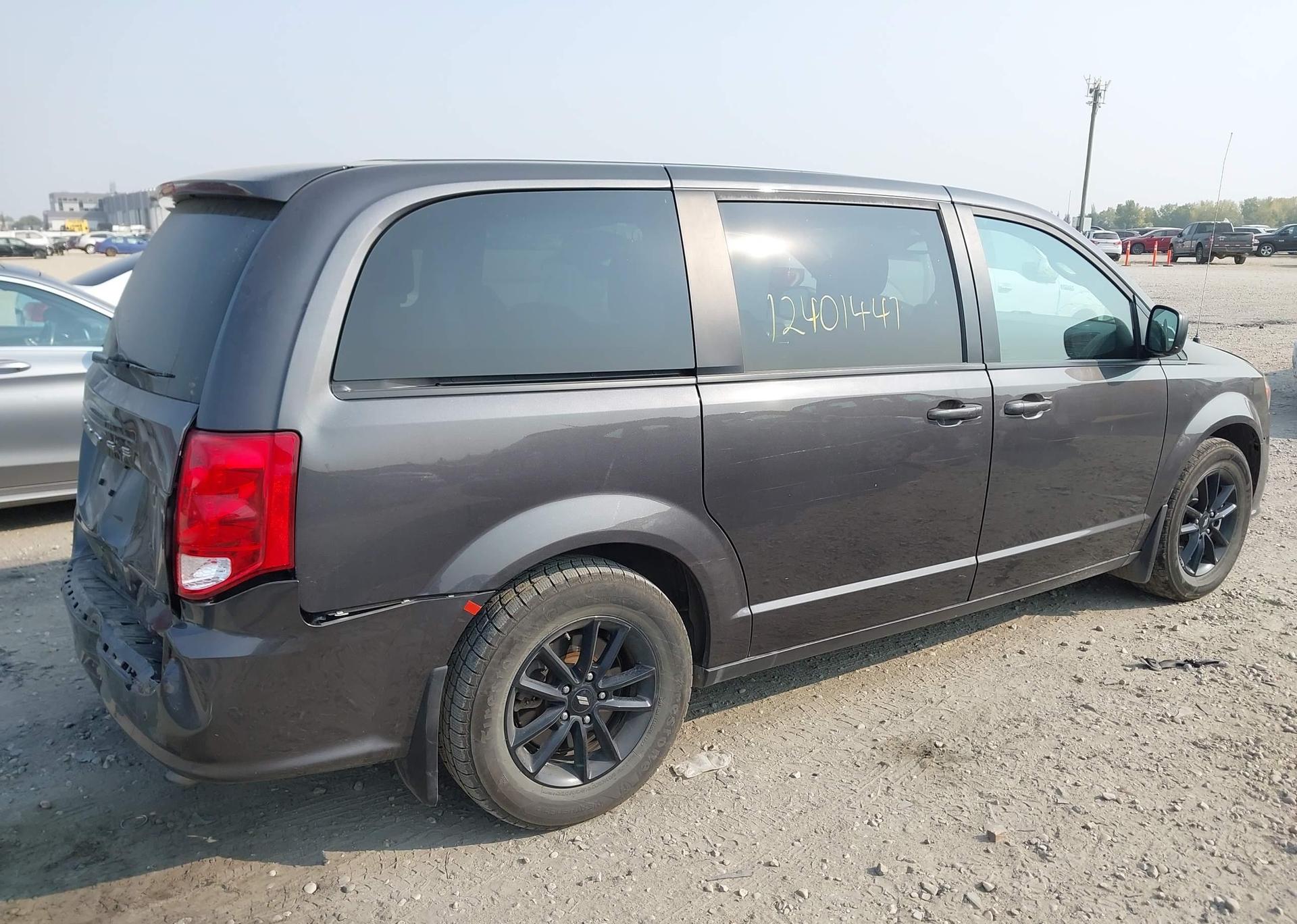 2019 DODGE GRAND CARAVAN SE