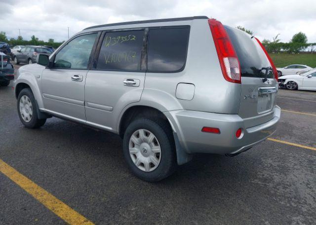 2006 NISSAN X-TRAIL SE