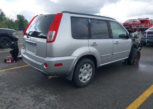 2006 NISSAN X-TRAIL SE