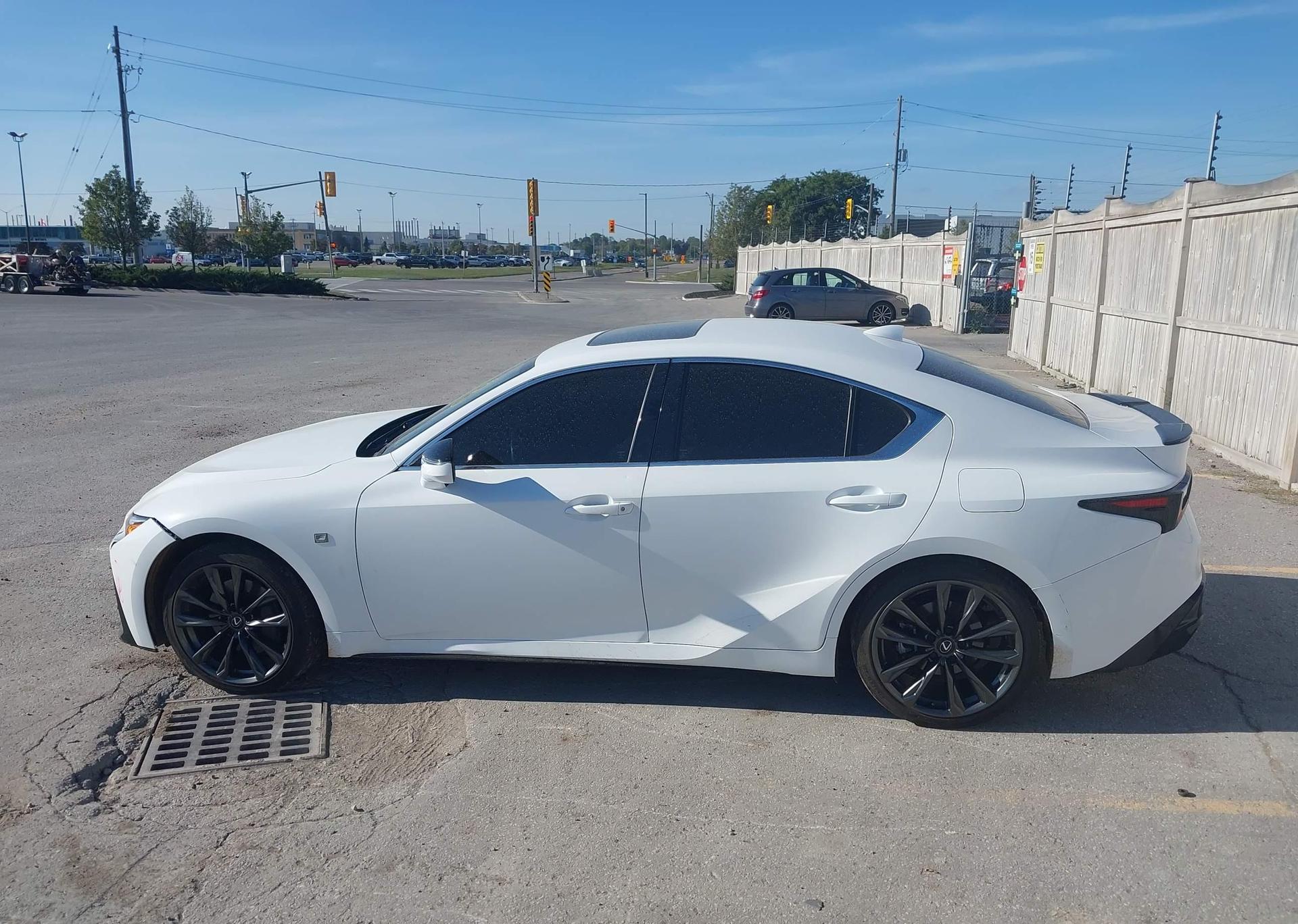2023 LEXUS IS 300