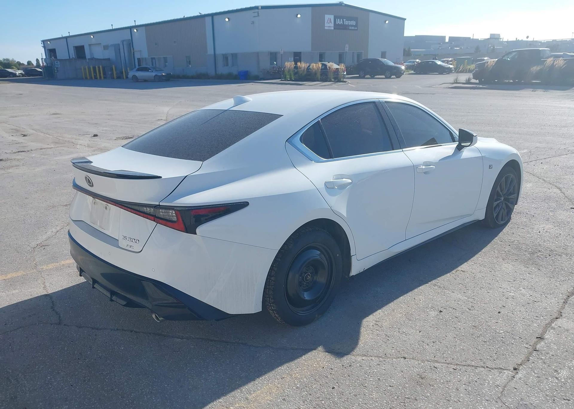 2023 LEXUS IS 300