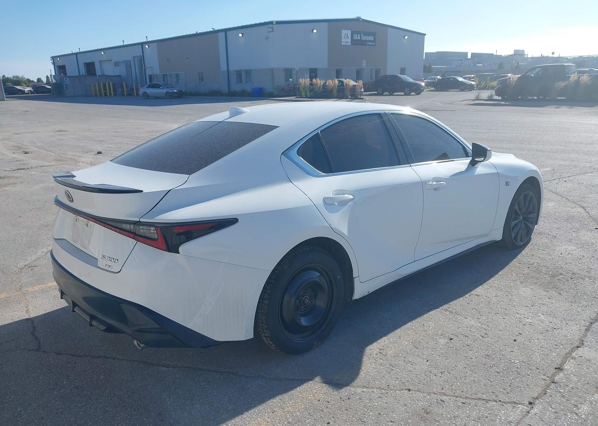 2023 LEXUS IS 300