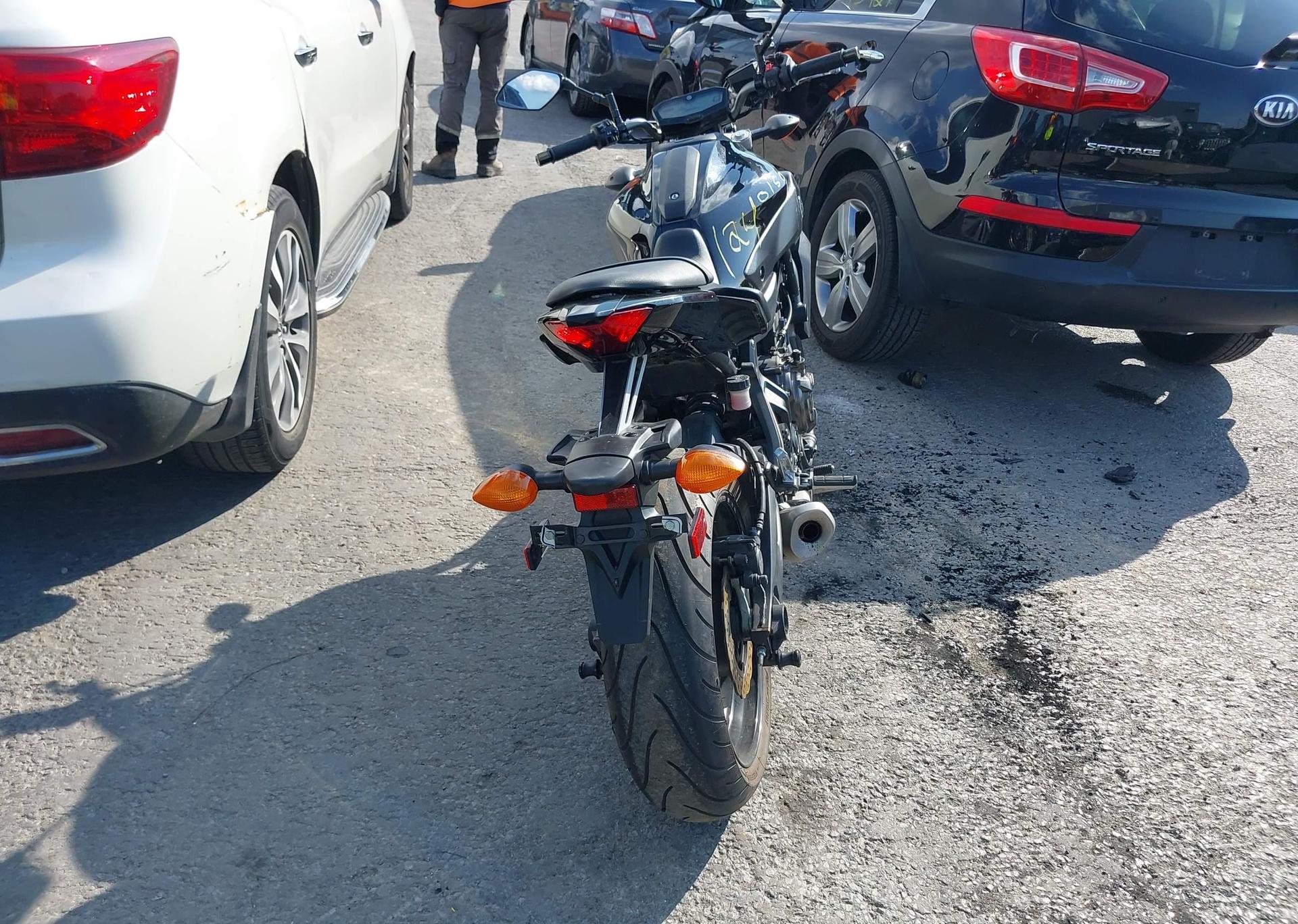 2017 YAMAHA fz07