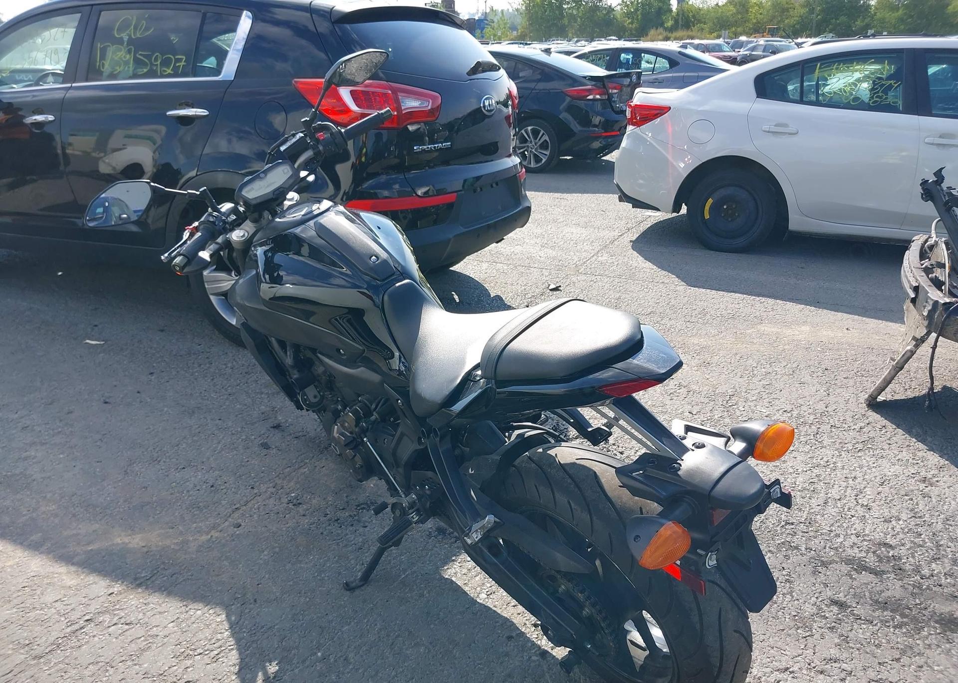 2017 YAMAHA fz07