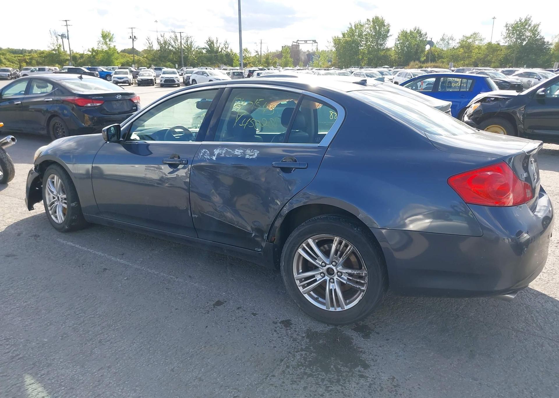 2010 INFINITI G37