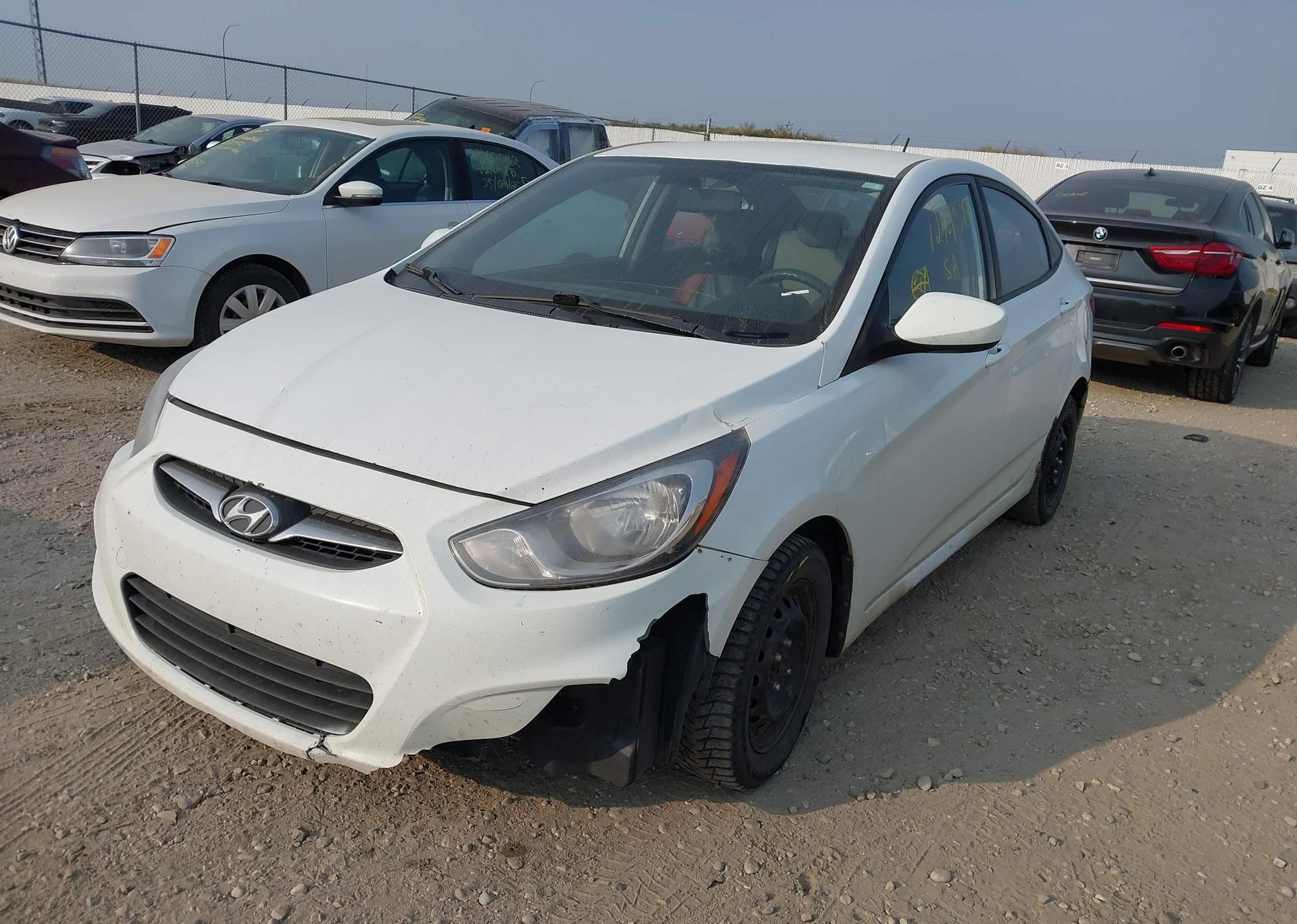 2012 HYUNDAI ACCENT GL
