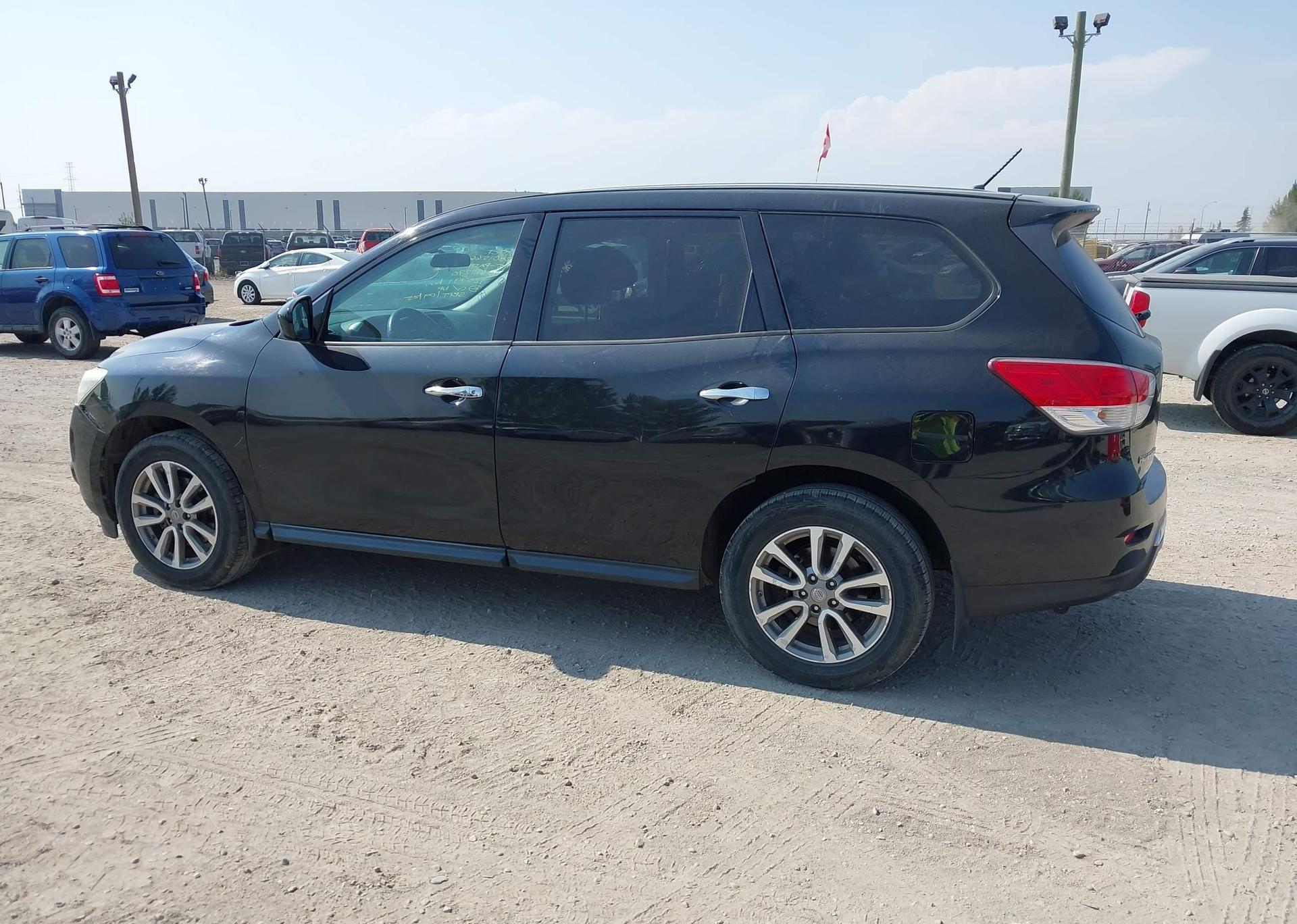 2015 NISSAN PATHFINDER PLATINUM