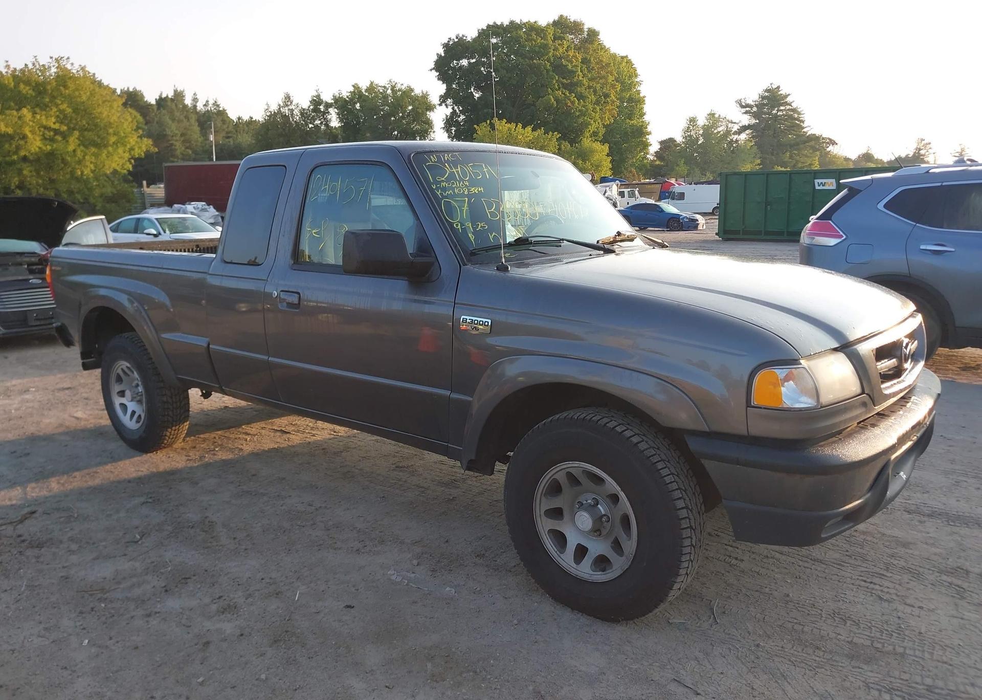 2007 MAZDA B3000 DS