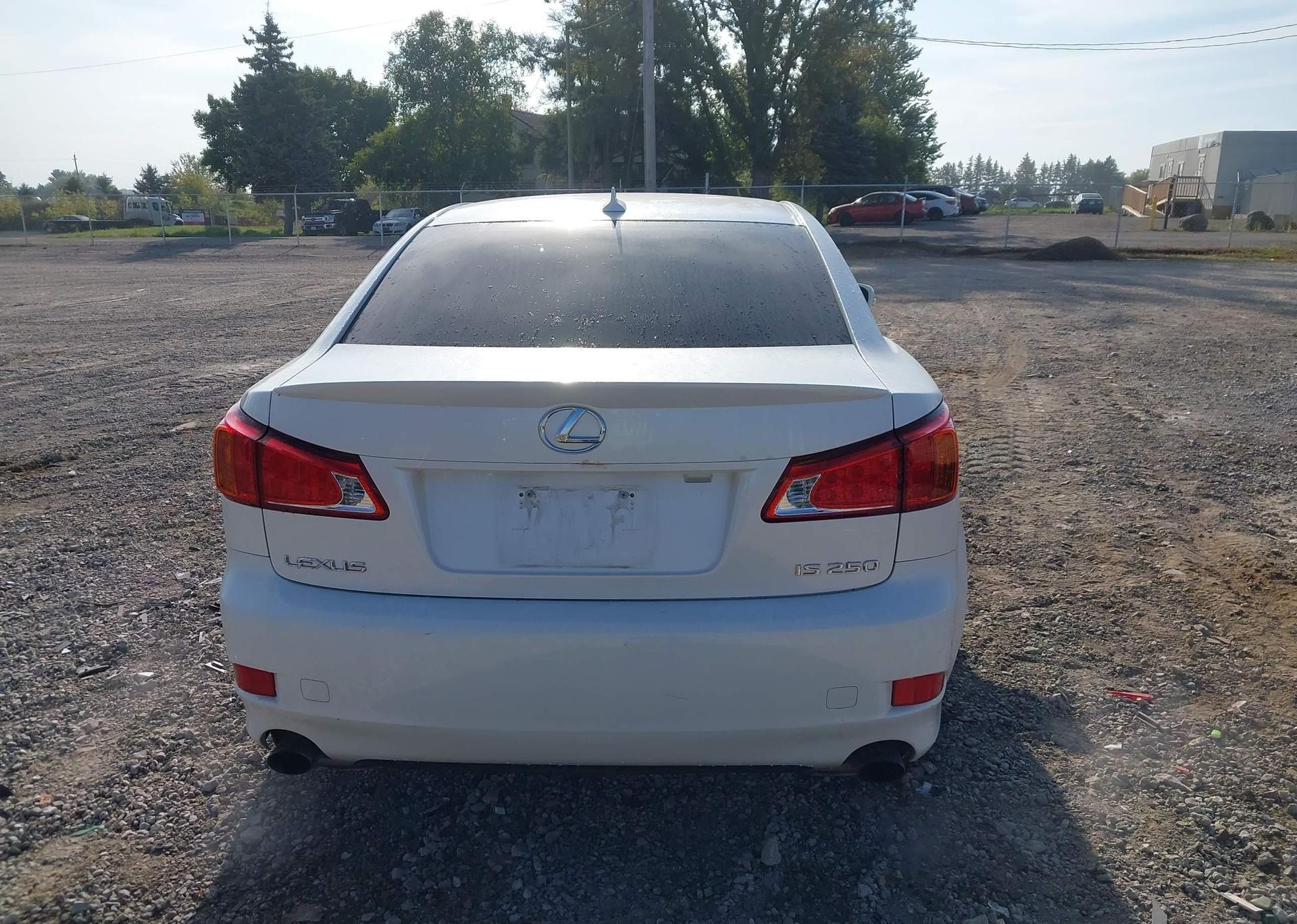 2009 LEXUS IS 250