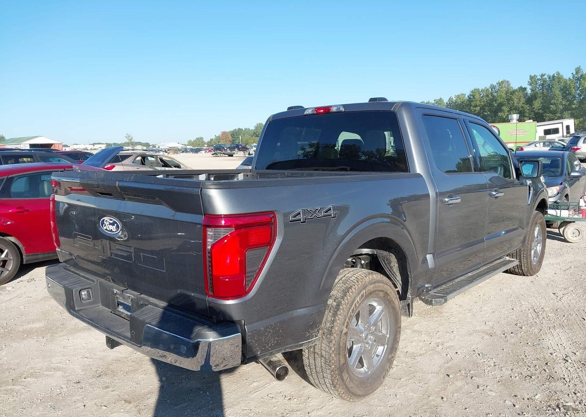 2025 FORD F-150 XLT