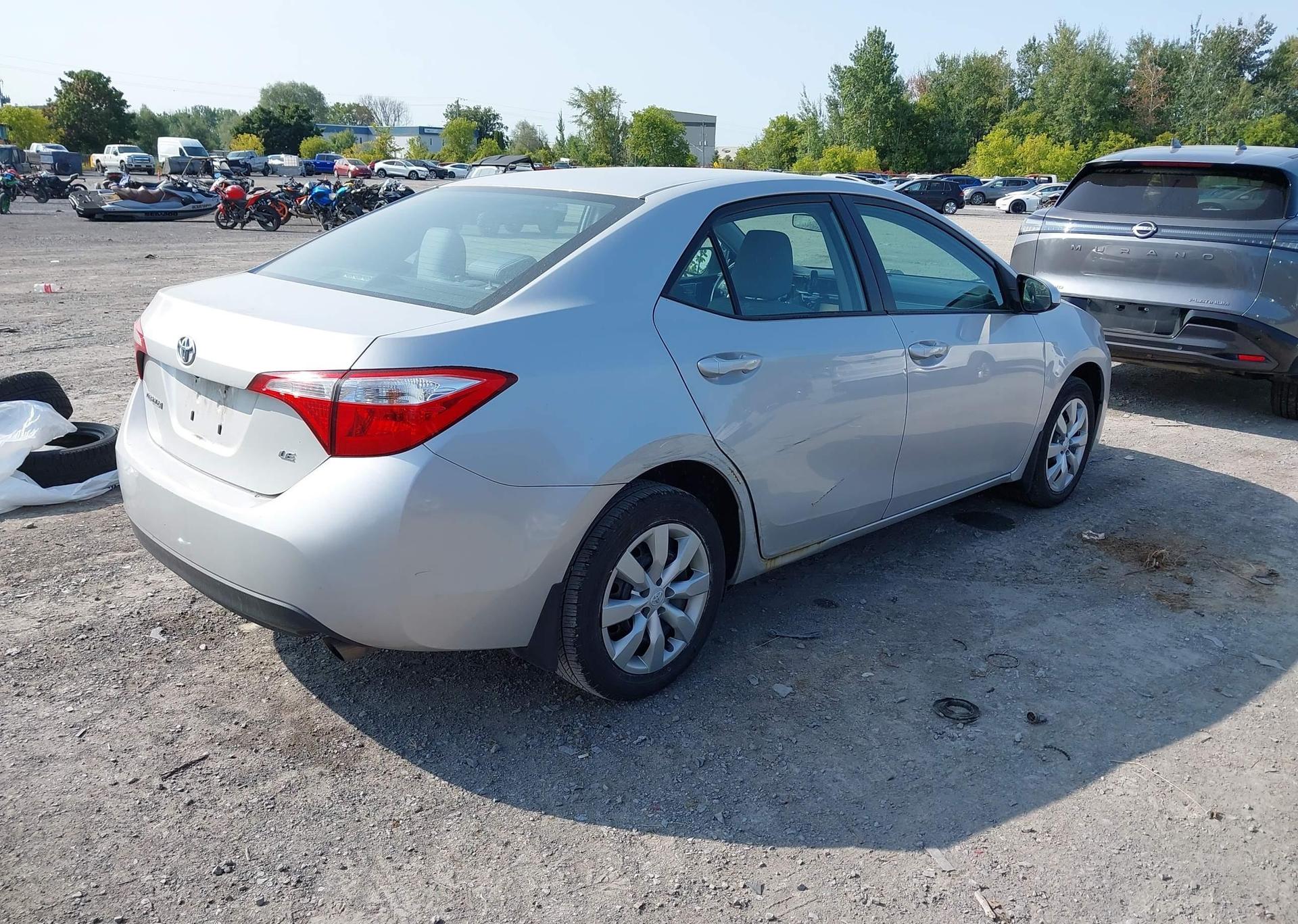 2015 TOYOTA COROLLA