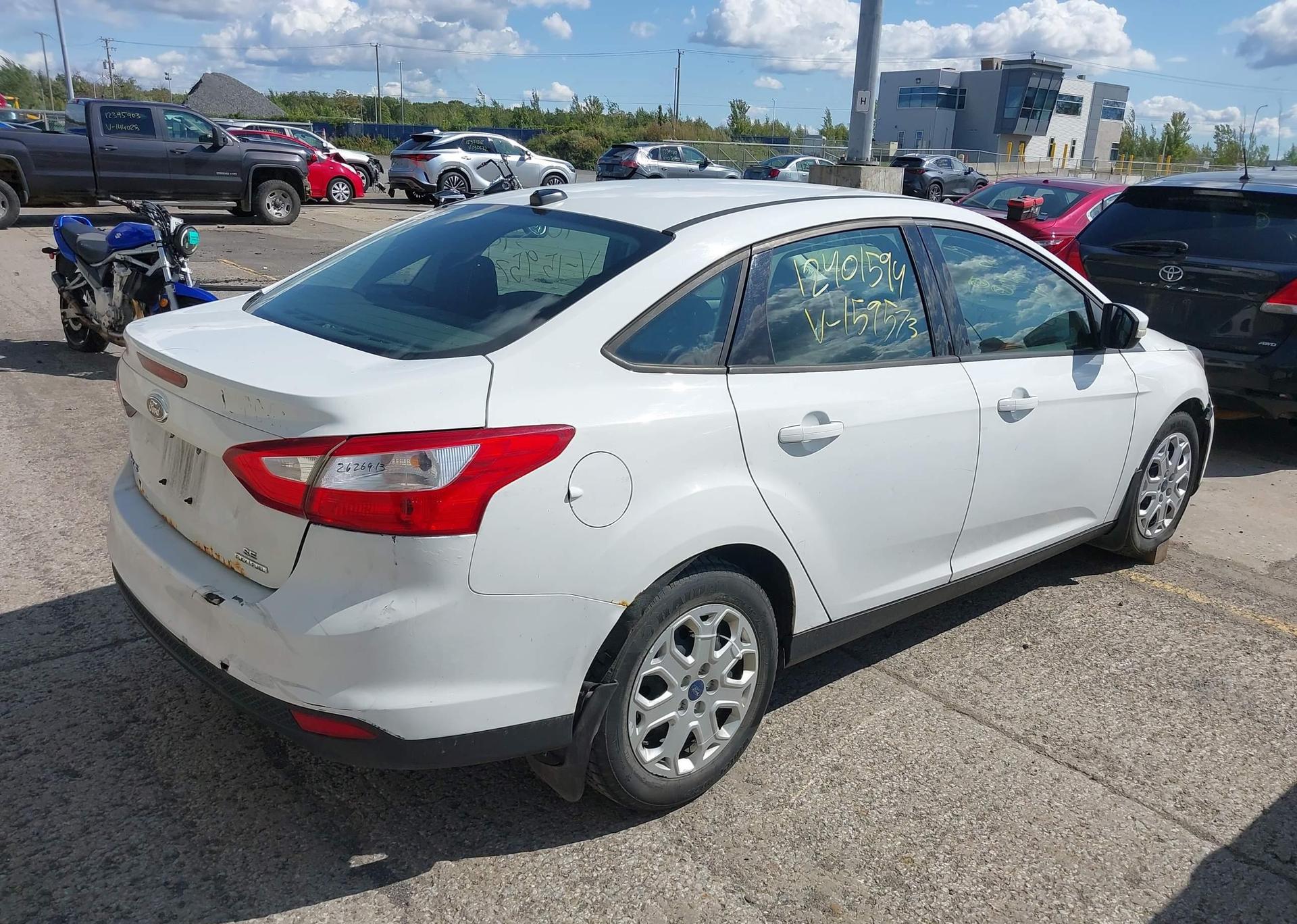 2013 FORD FOCUS SE