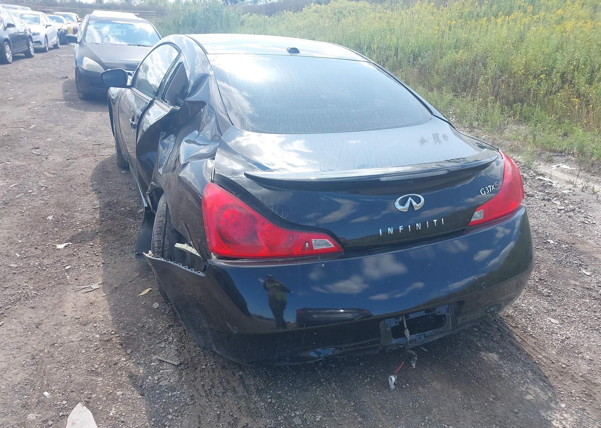 2012 INFINITI G37X