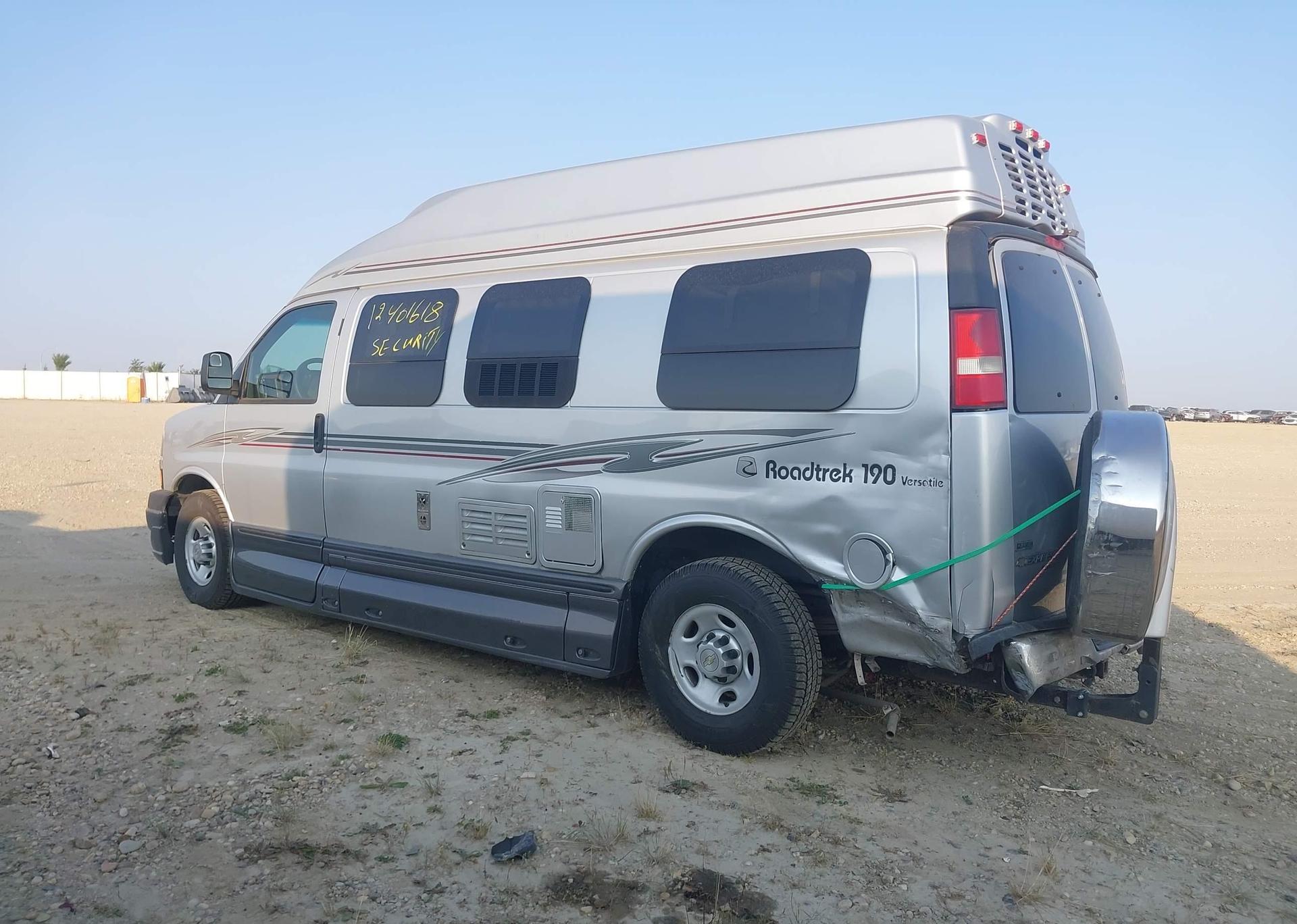 2011 CHEVROLET EXPRESS 3500 STANDARD